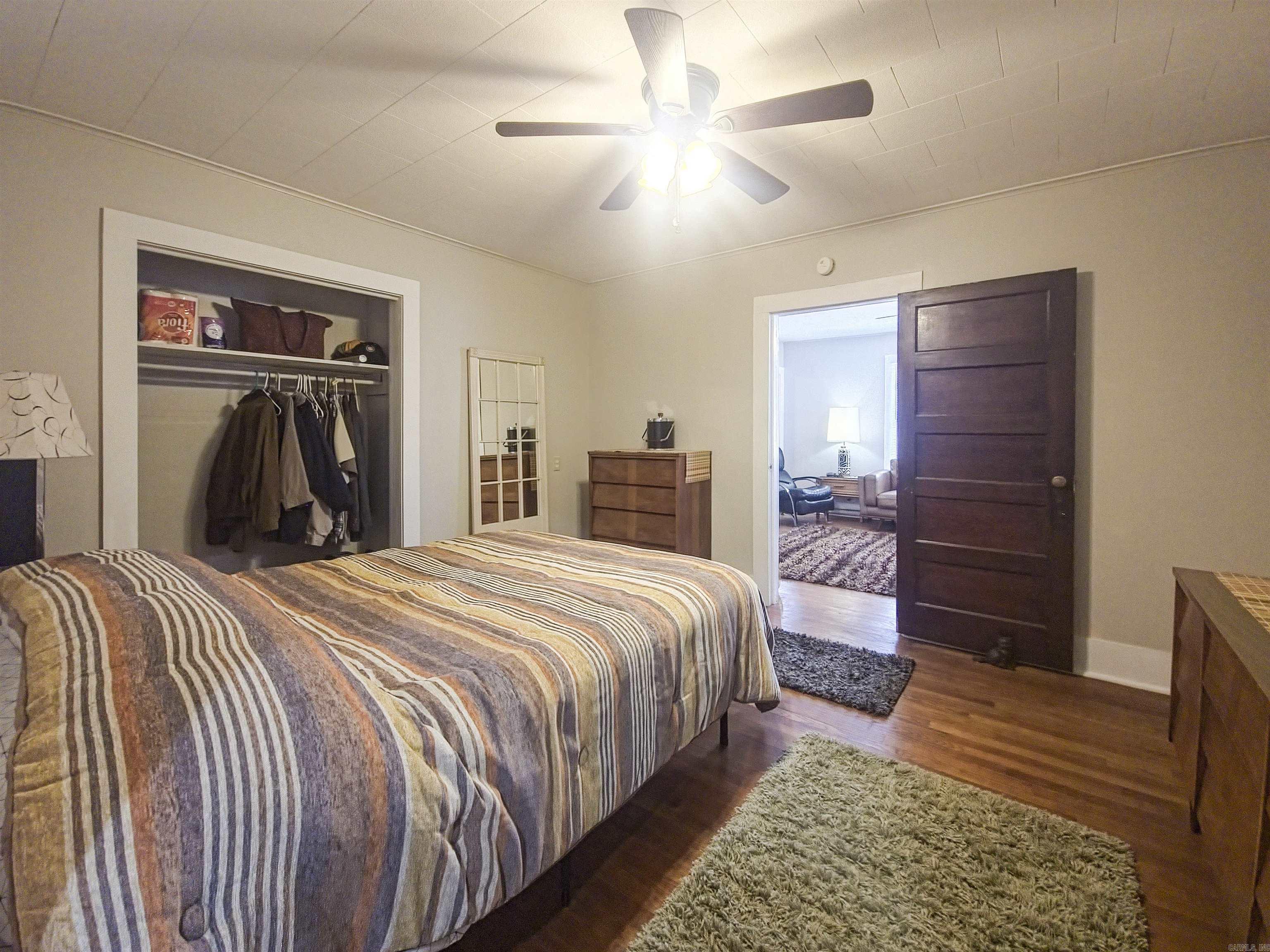 CLINTON ORIGINAL - Residential