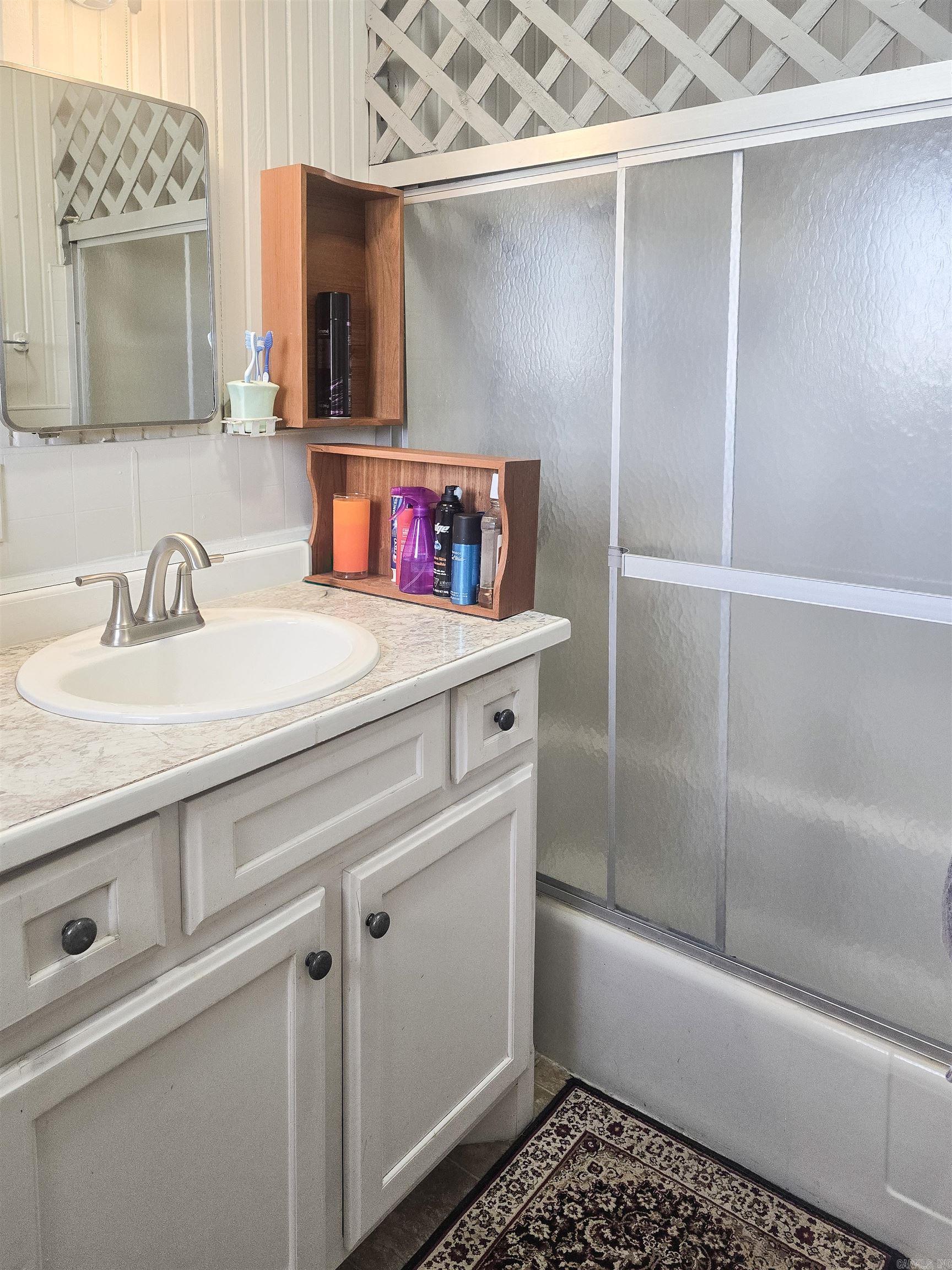 CLINTON ORIGINAL - Residential