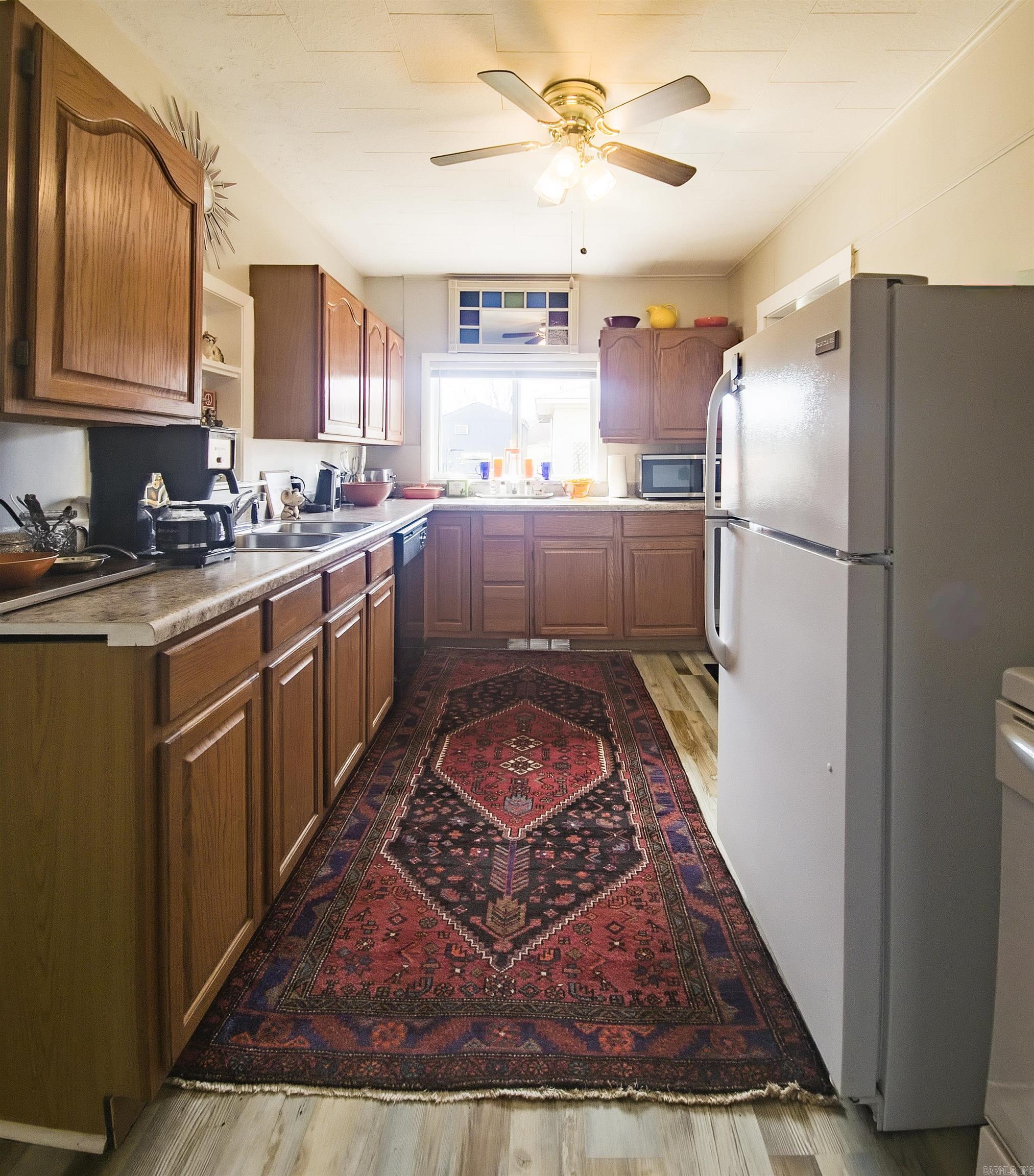 CLINTON ORIGINAL - Residential