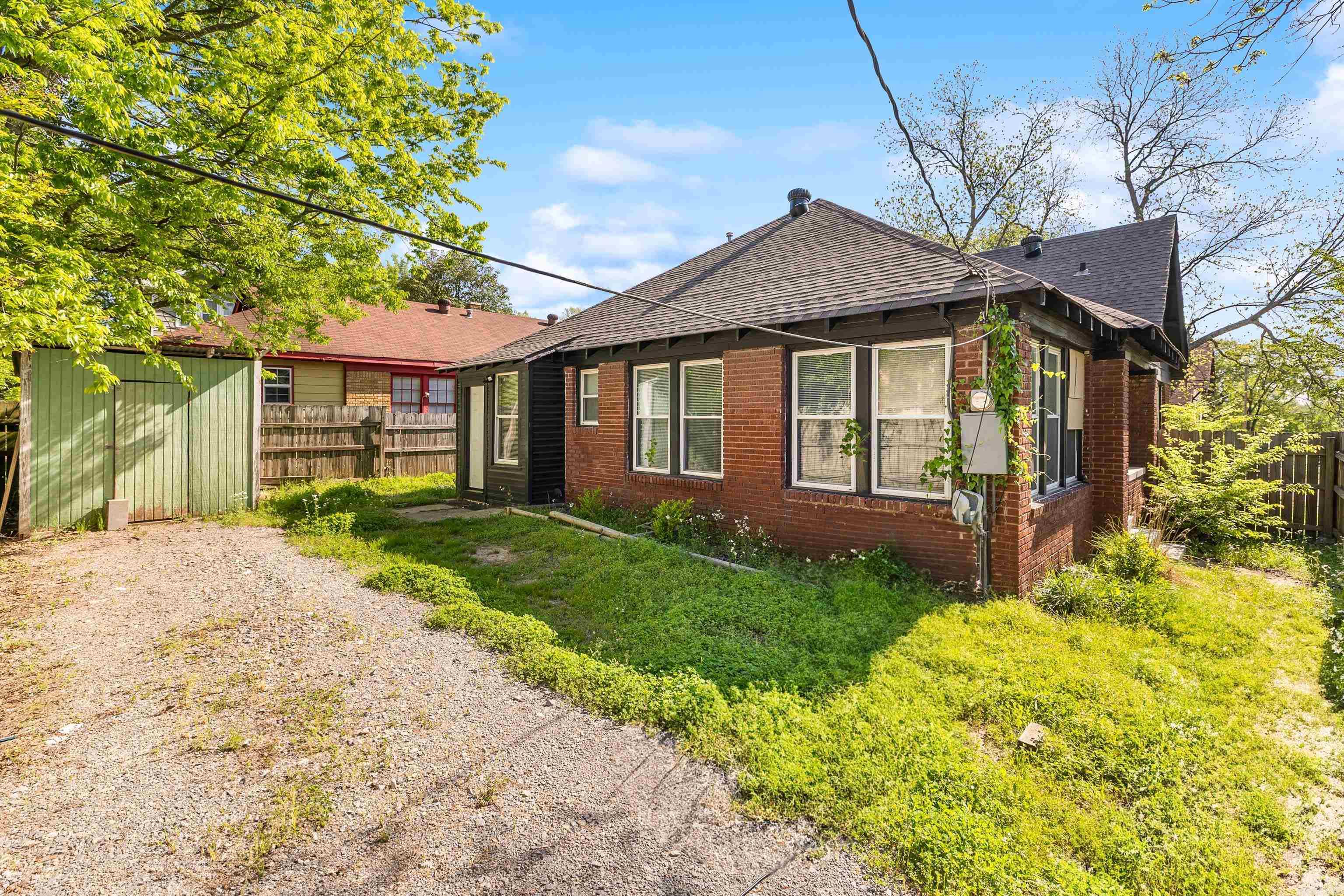 CENTENNIAL - Residential