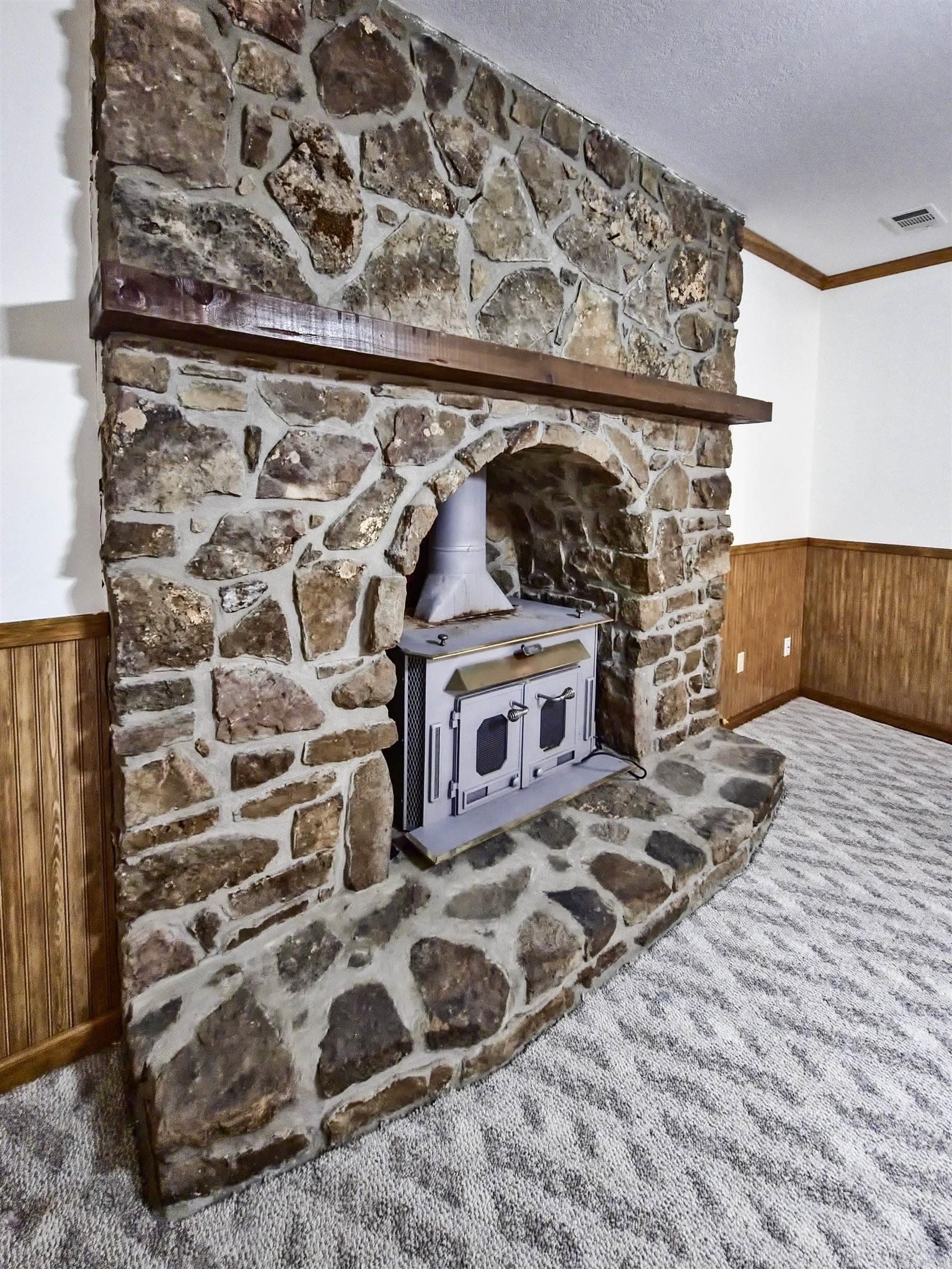 INDIAN HILLS - Residential