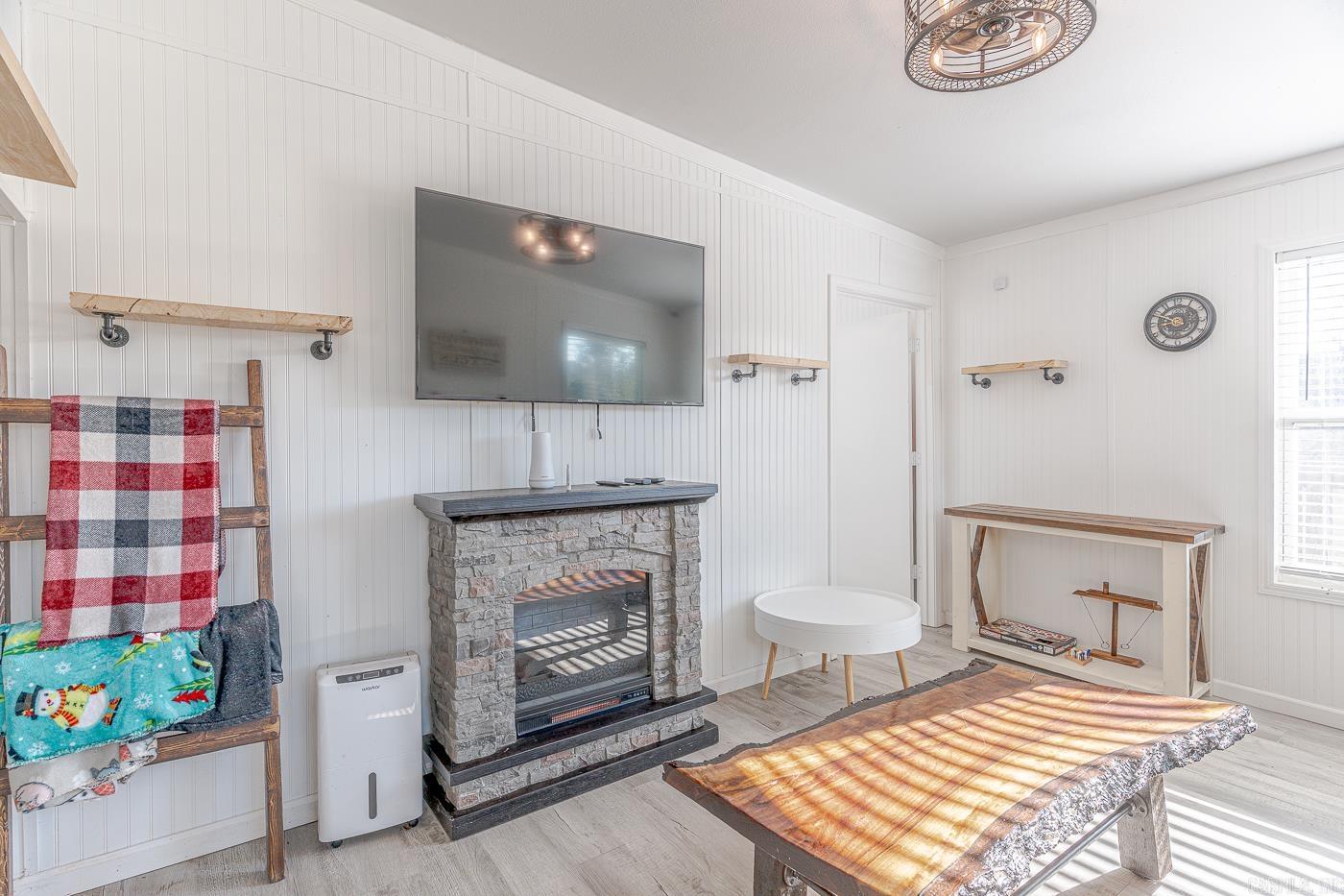 MCFADDEN ADDN BLUFFS - Residential