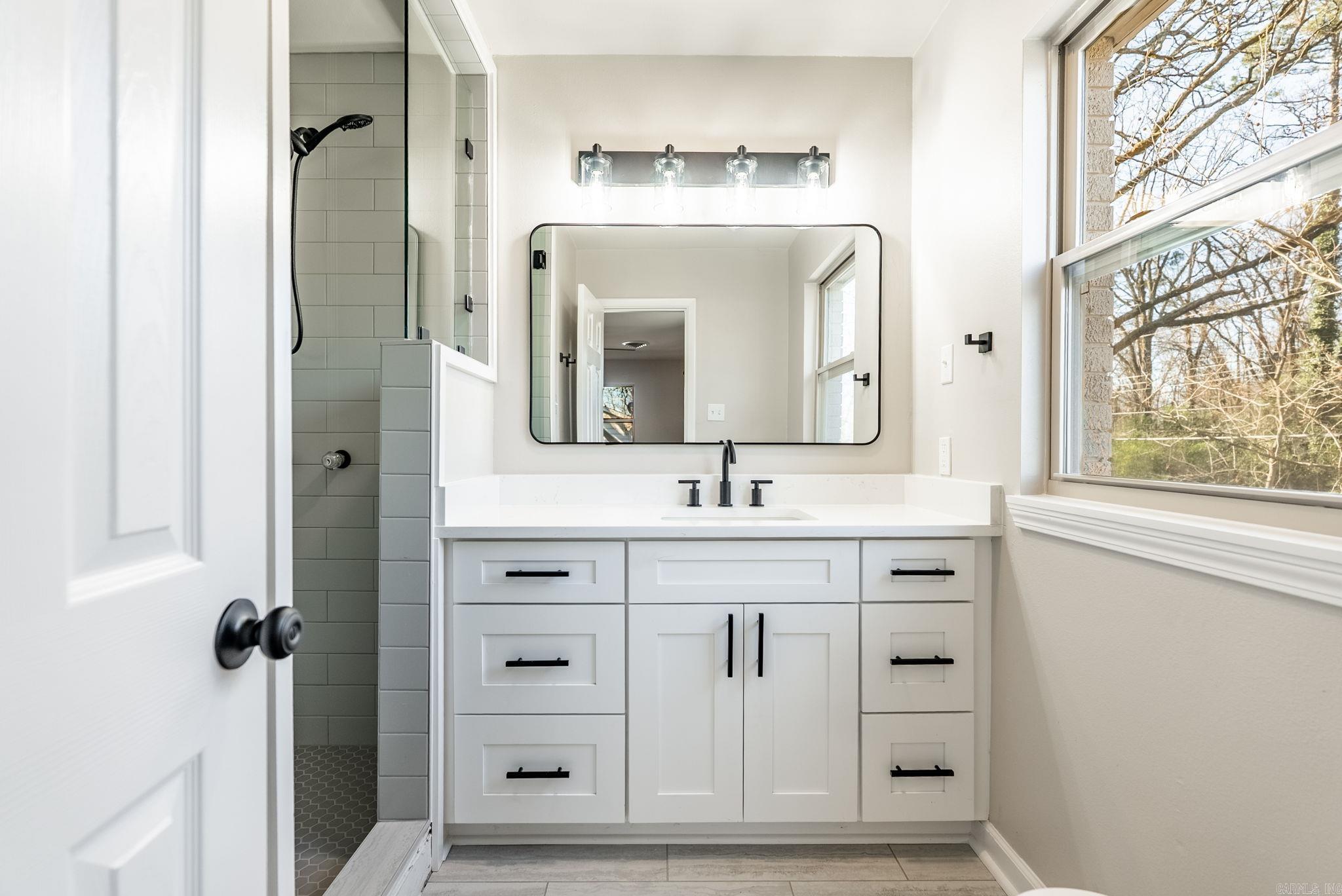 TREASURE HILL - Residential