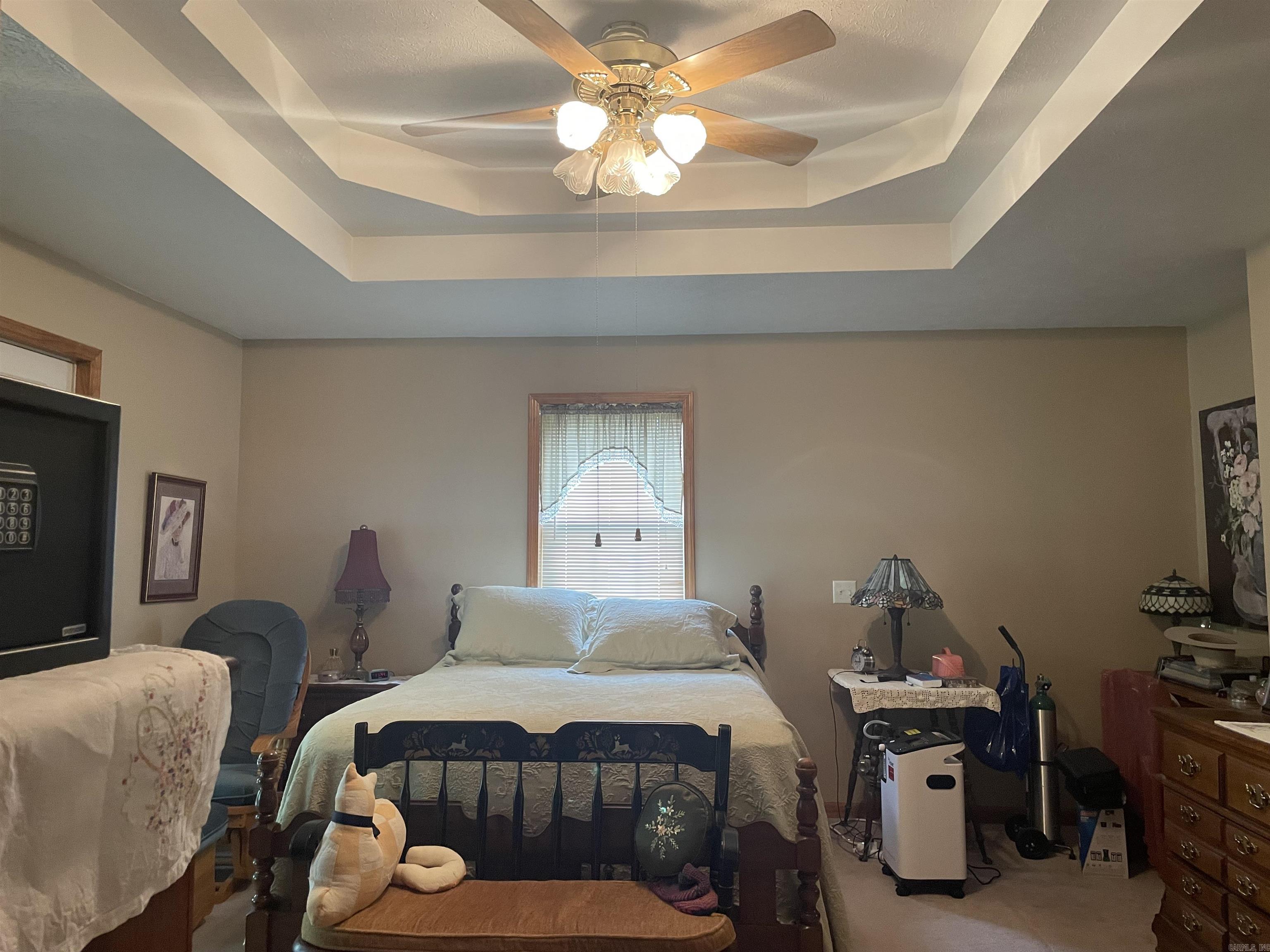 HERITAGE OAKS - Residential