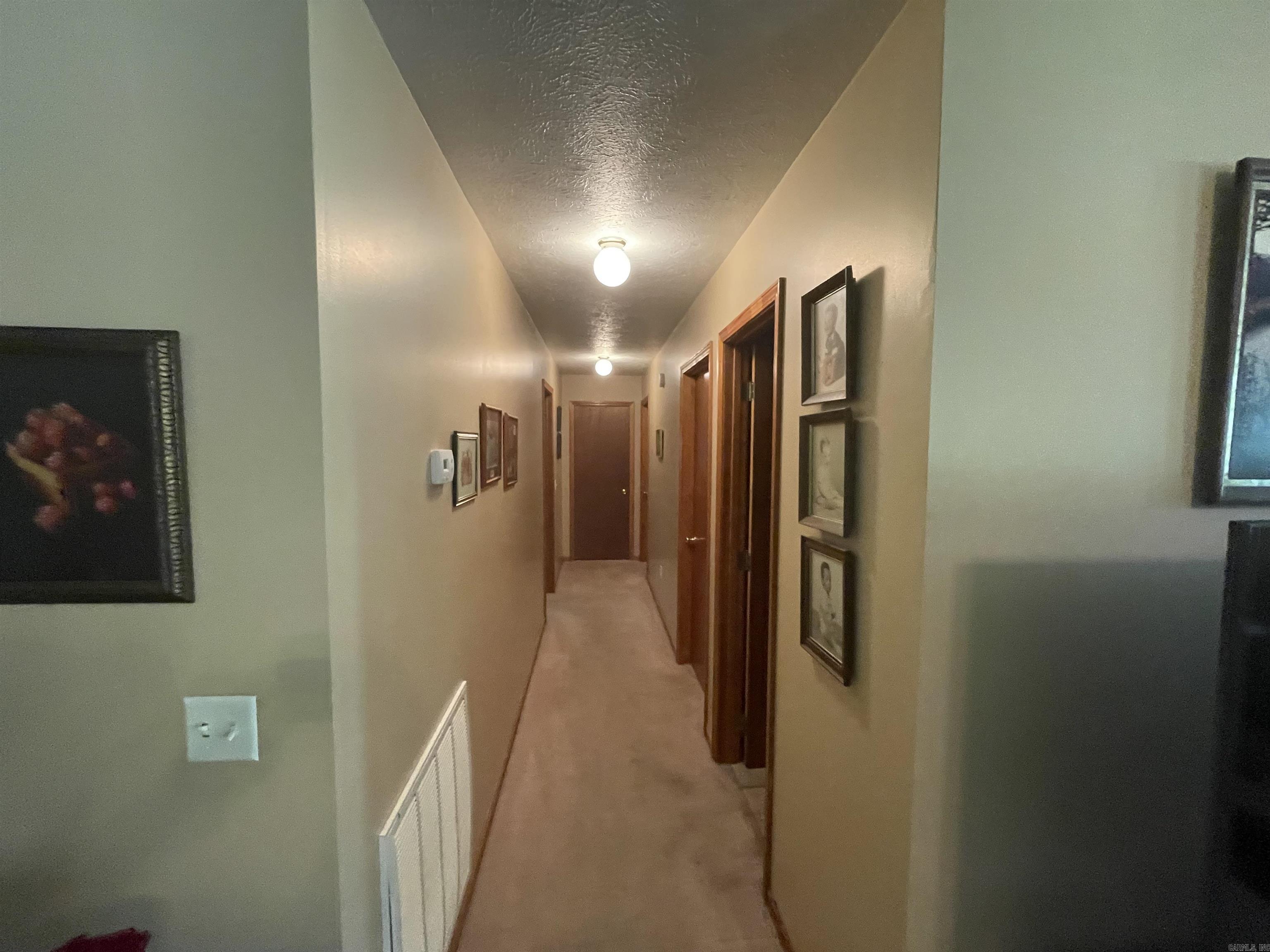 HERITAGE OAKS - Residential