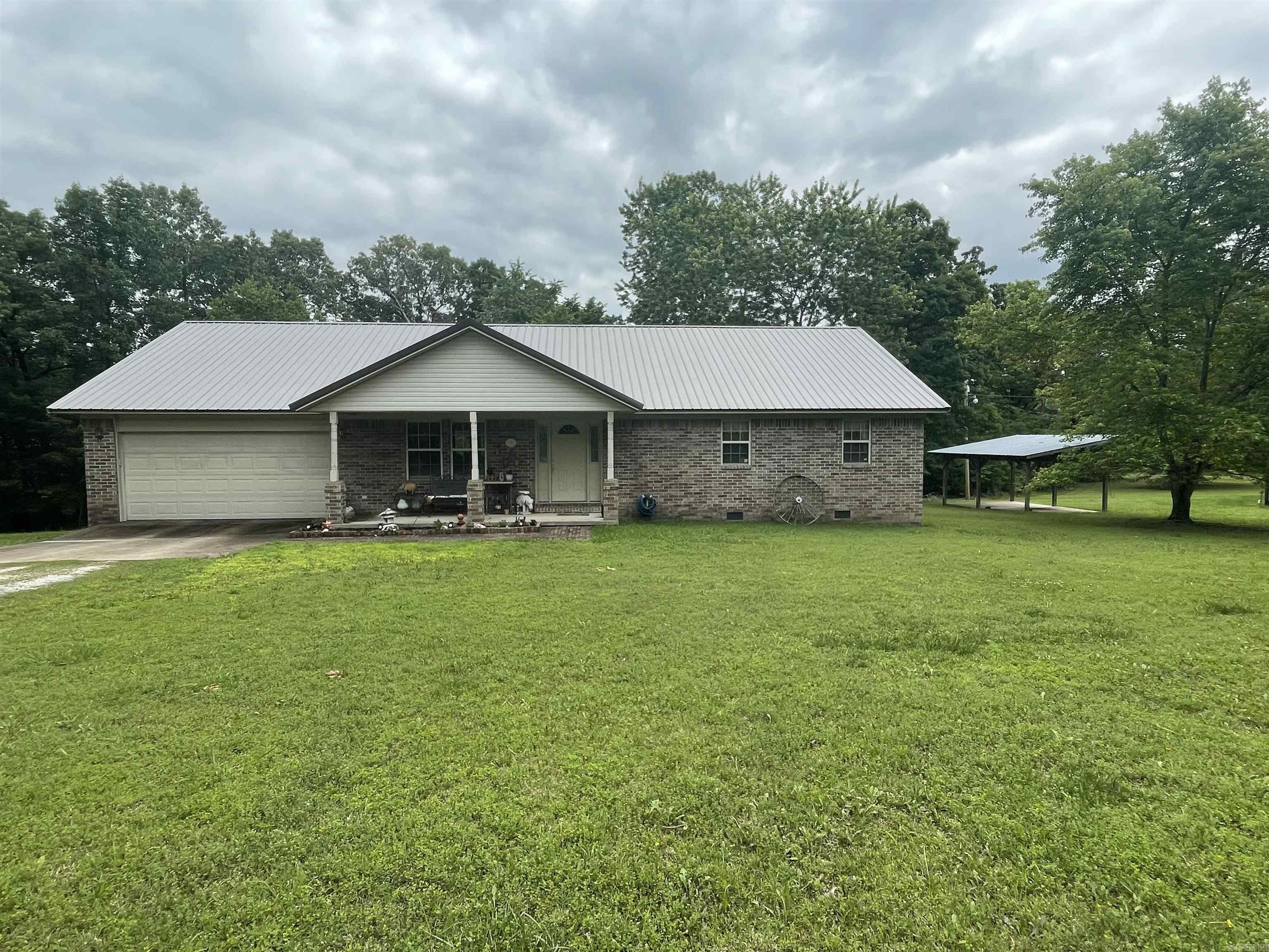 HERITAGE OAKS - Residential