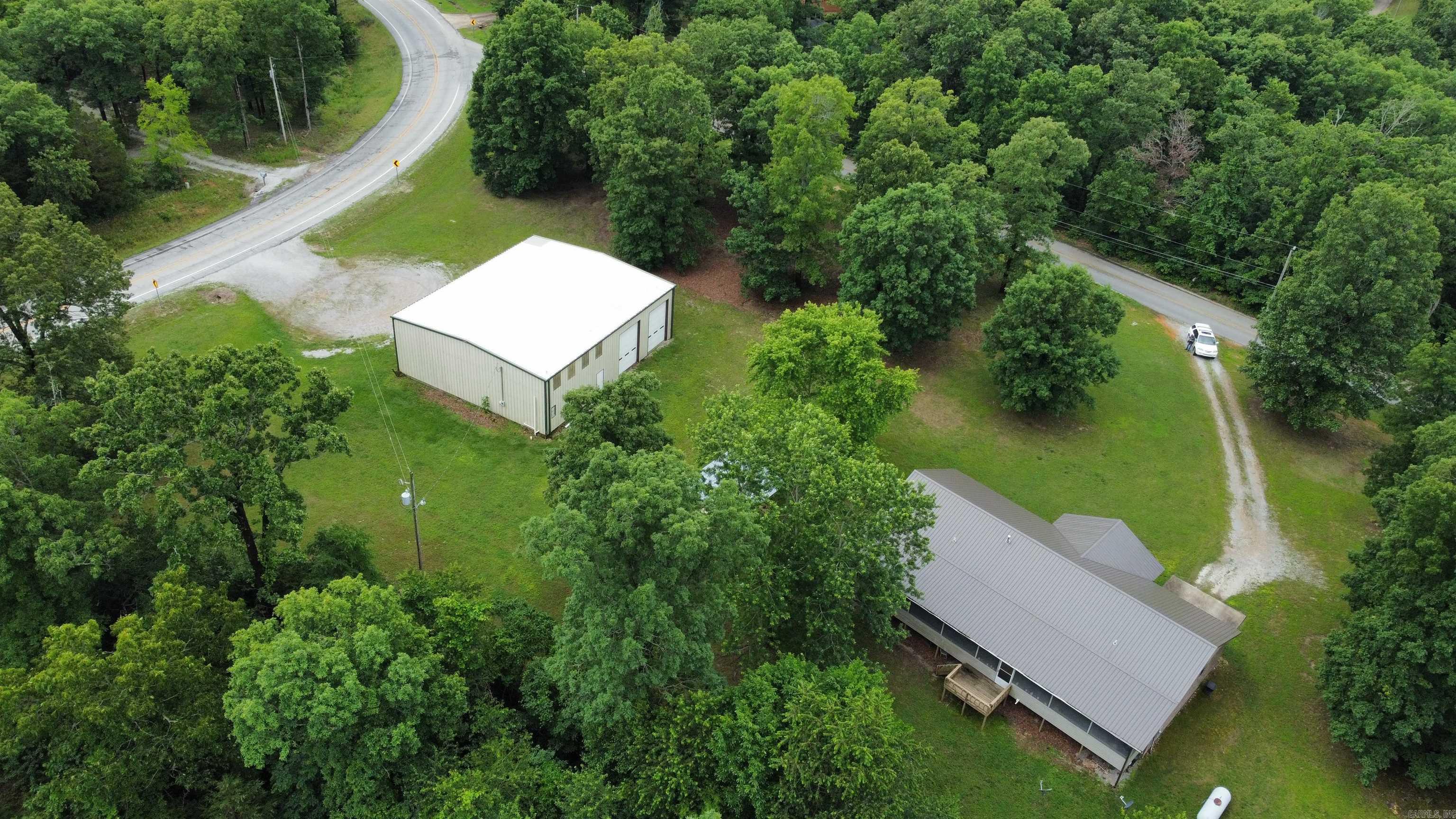 HERITAGE OAKS - Residential