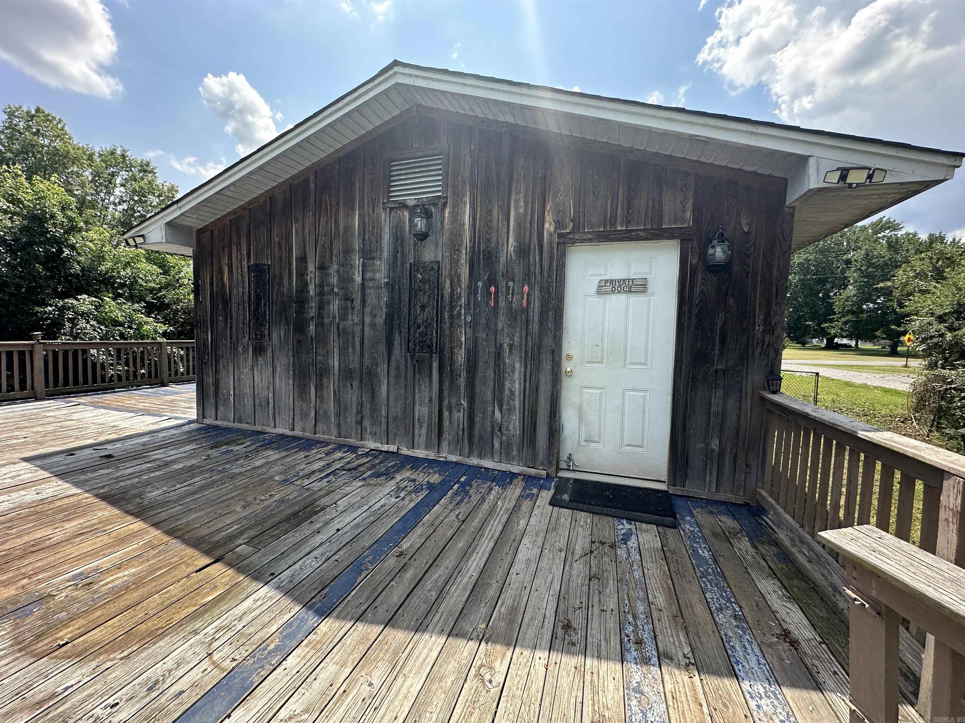 Metes & Bounds - Residential