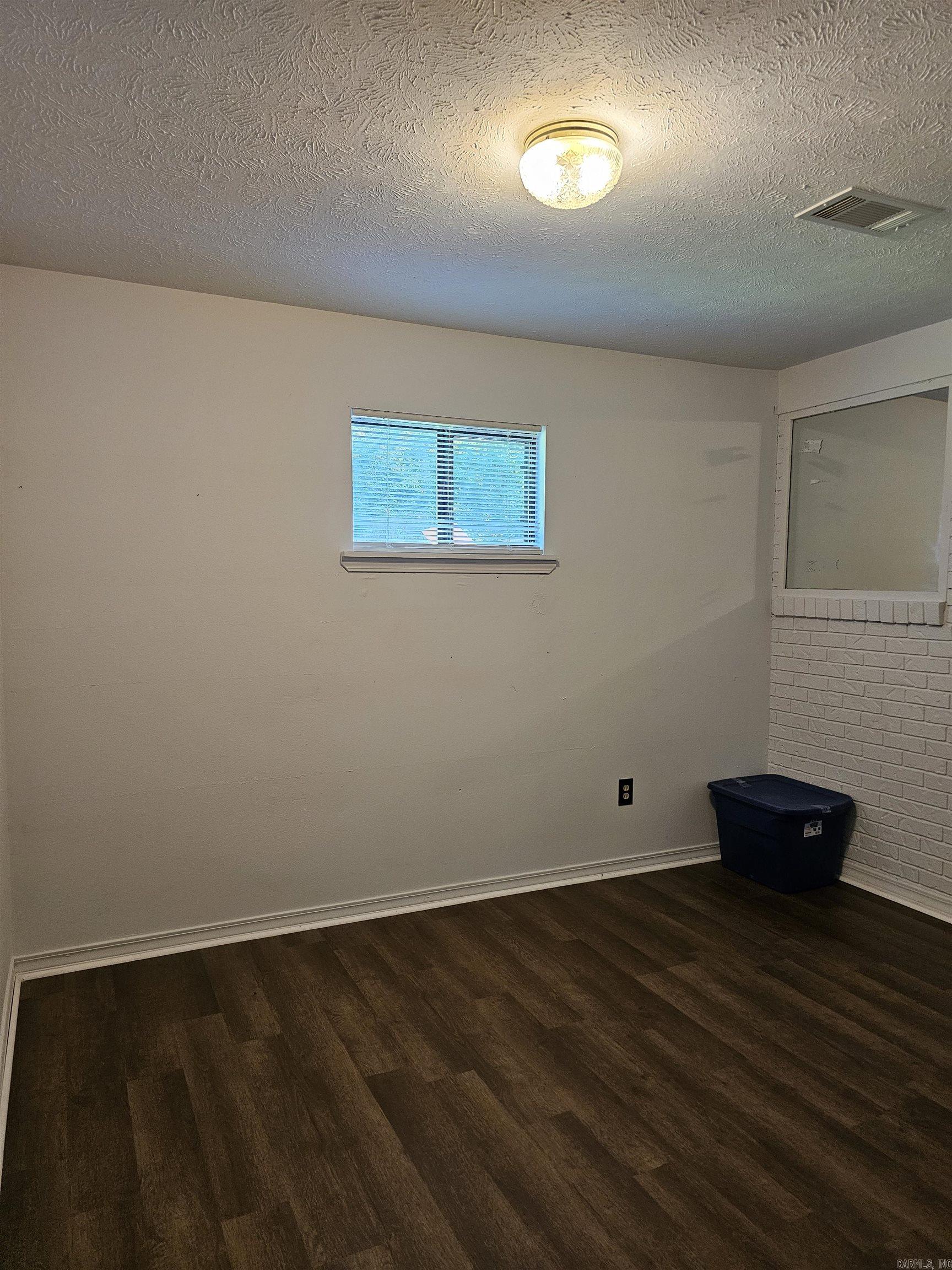 Clinton Original - Residential