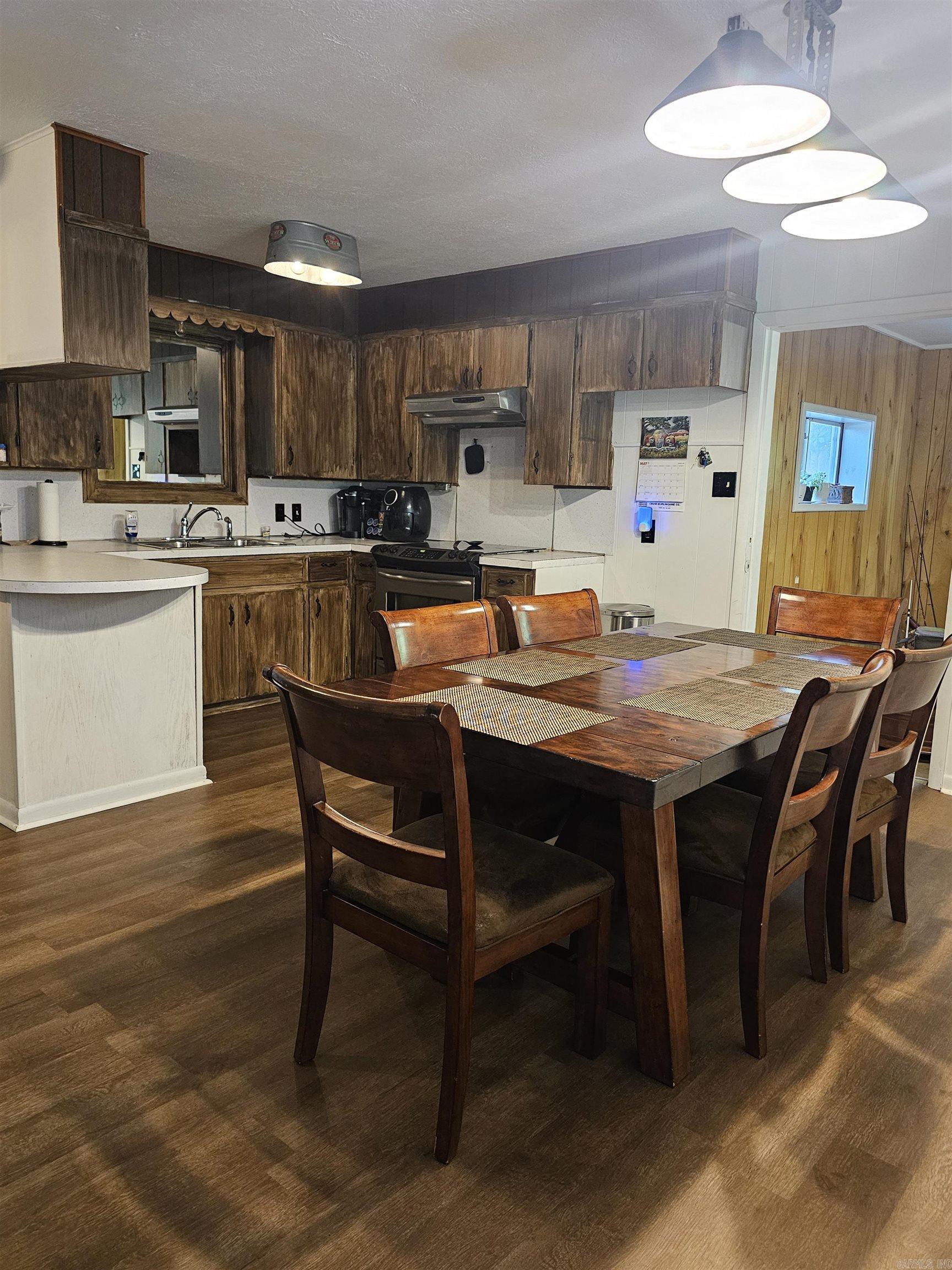 Clinton Original - Residential