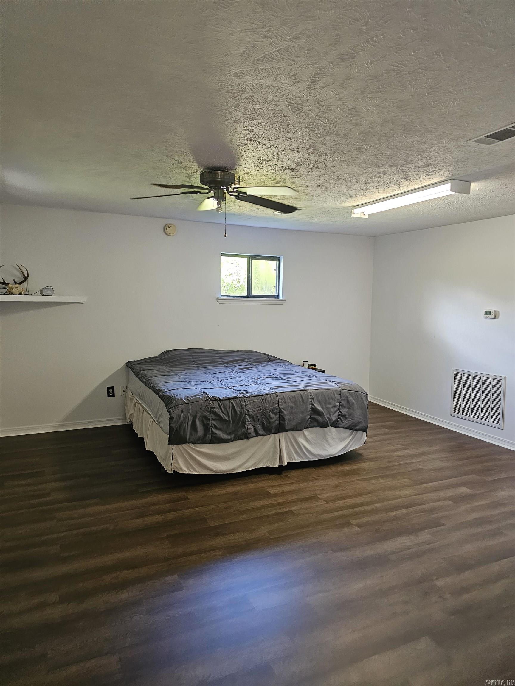 Clinton Original - Residential