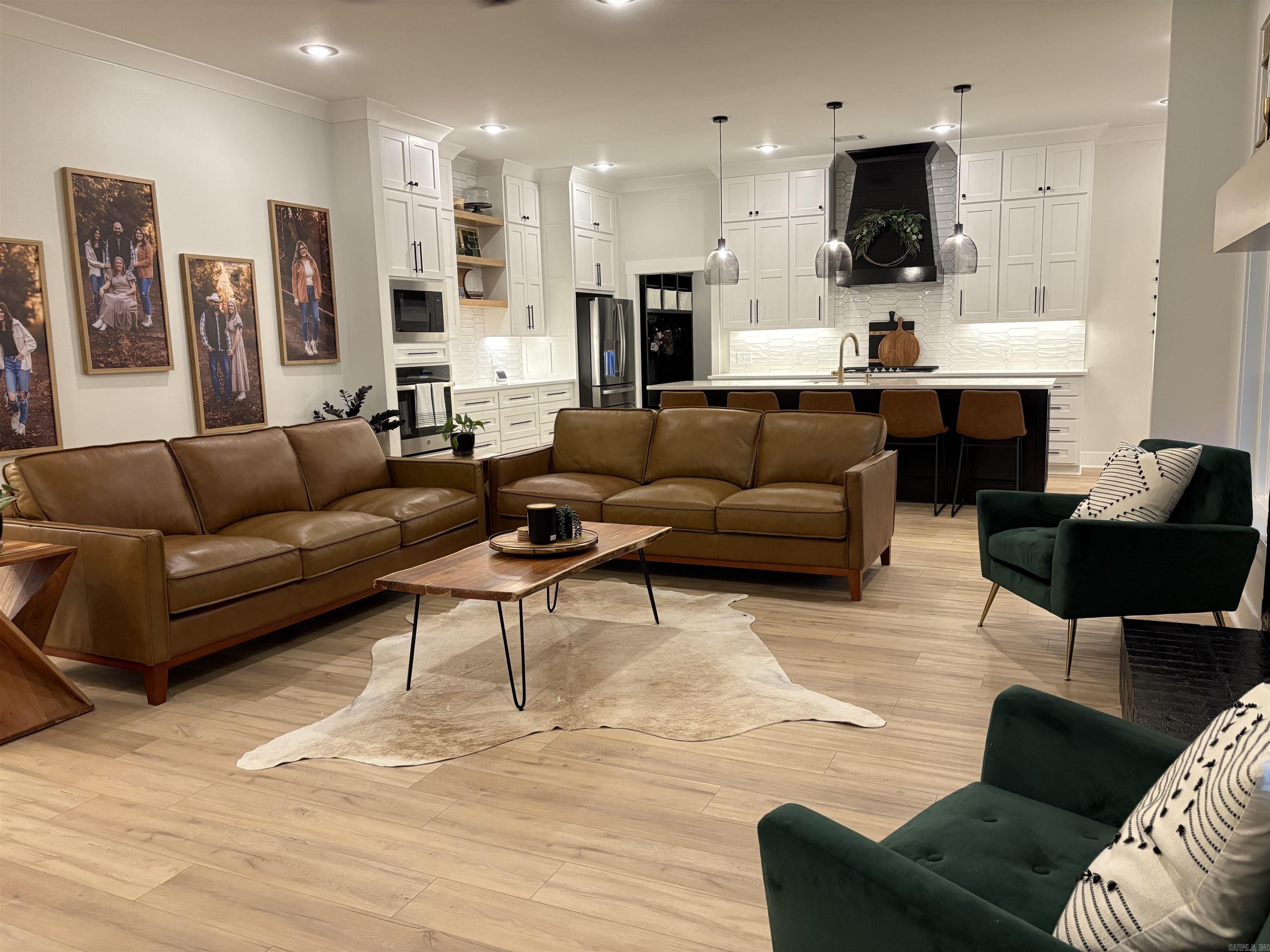 WINTERBROOK - Residential