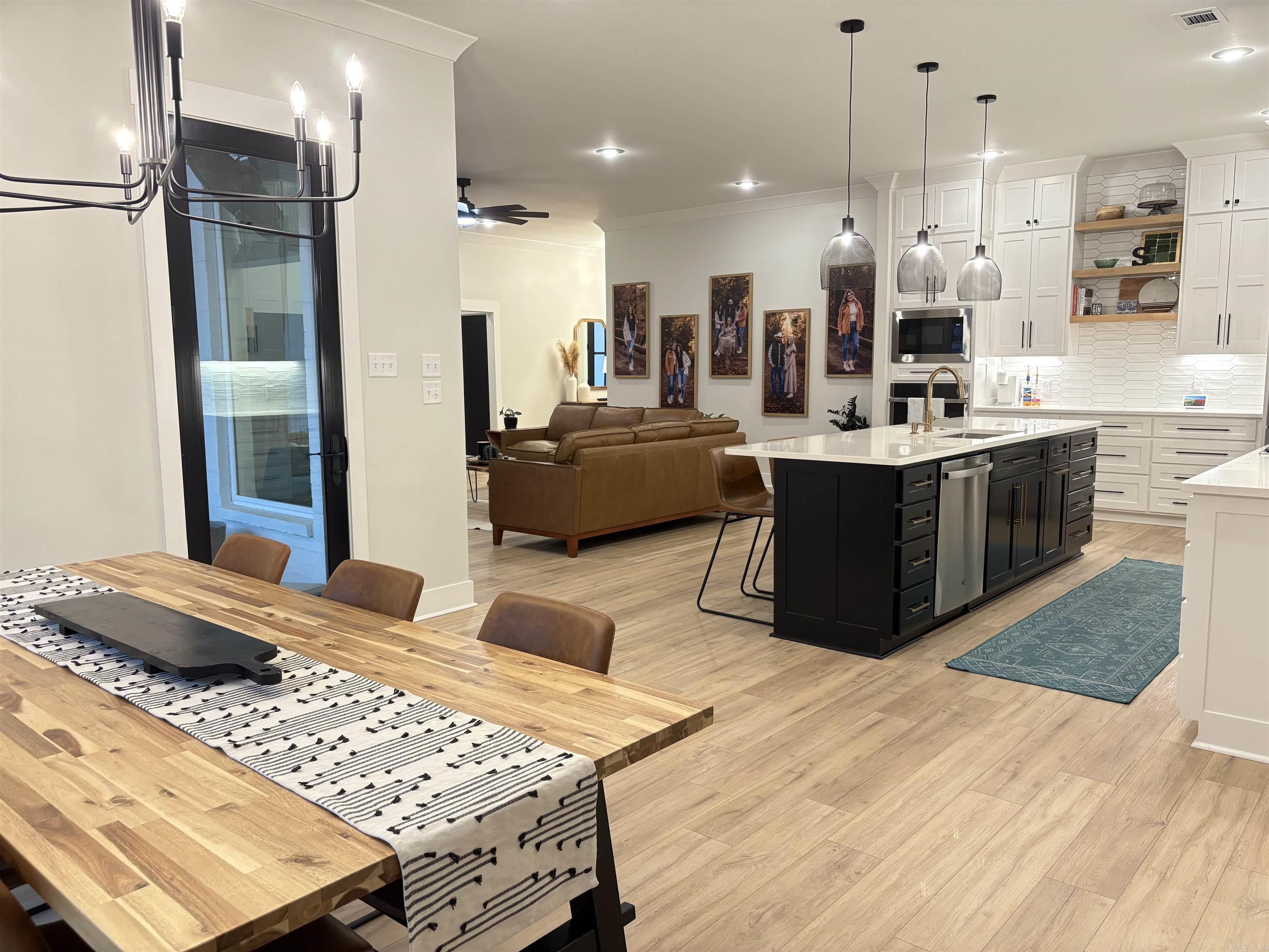 WINTERBROOK - Residential