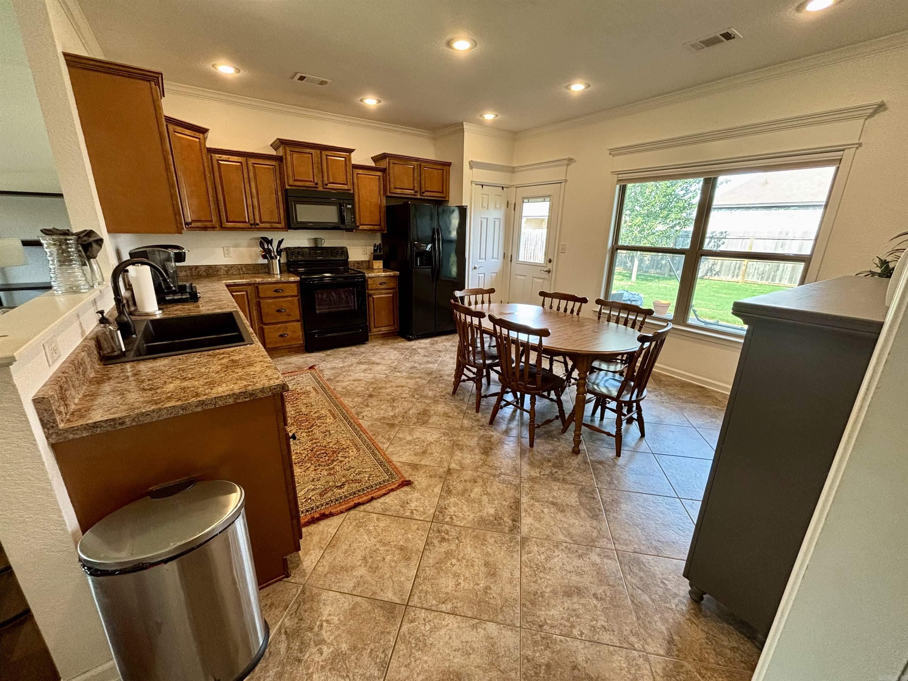 RIDGEWOOD S/D - Residential