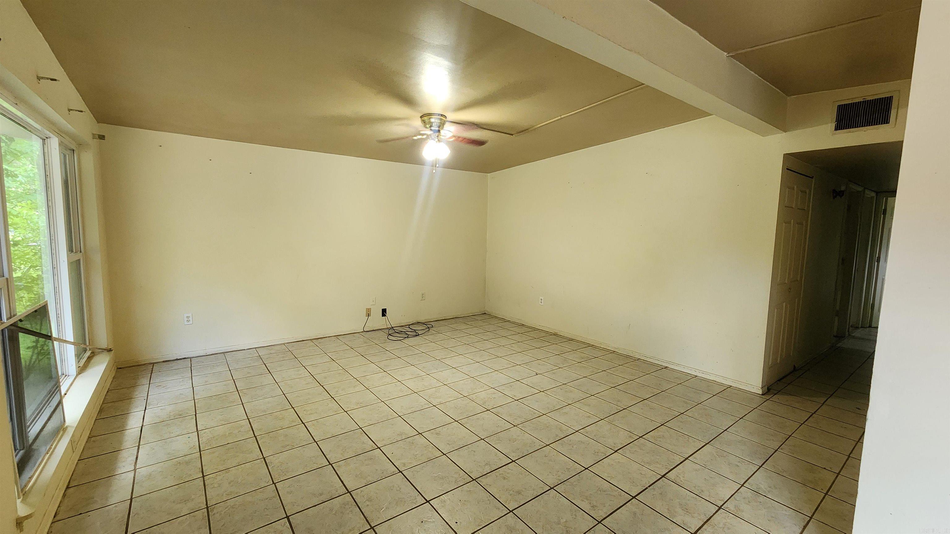 BELMONT - Residential