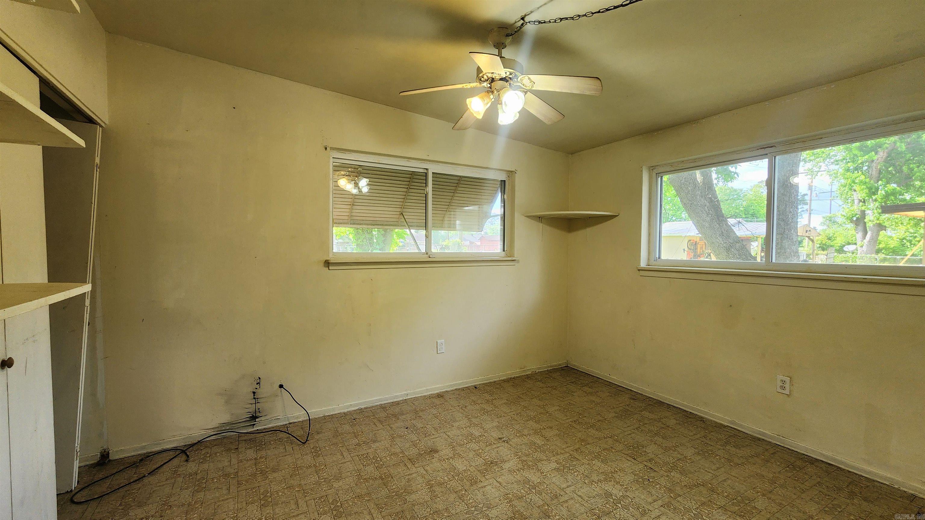 BELMONT - Residential