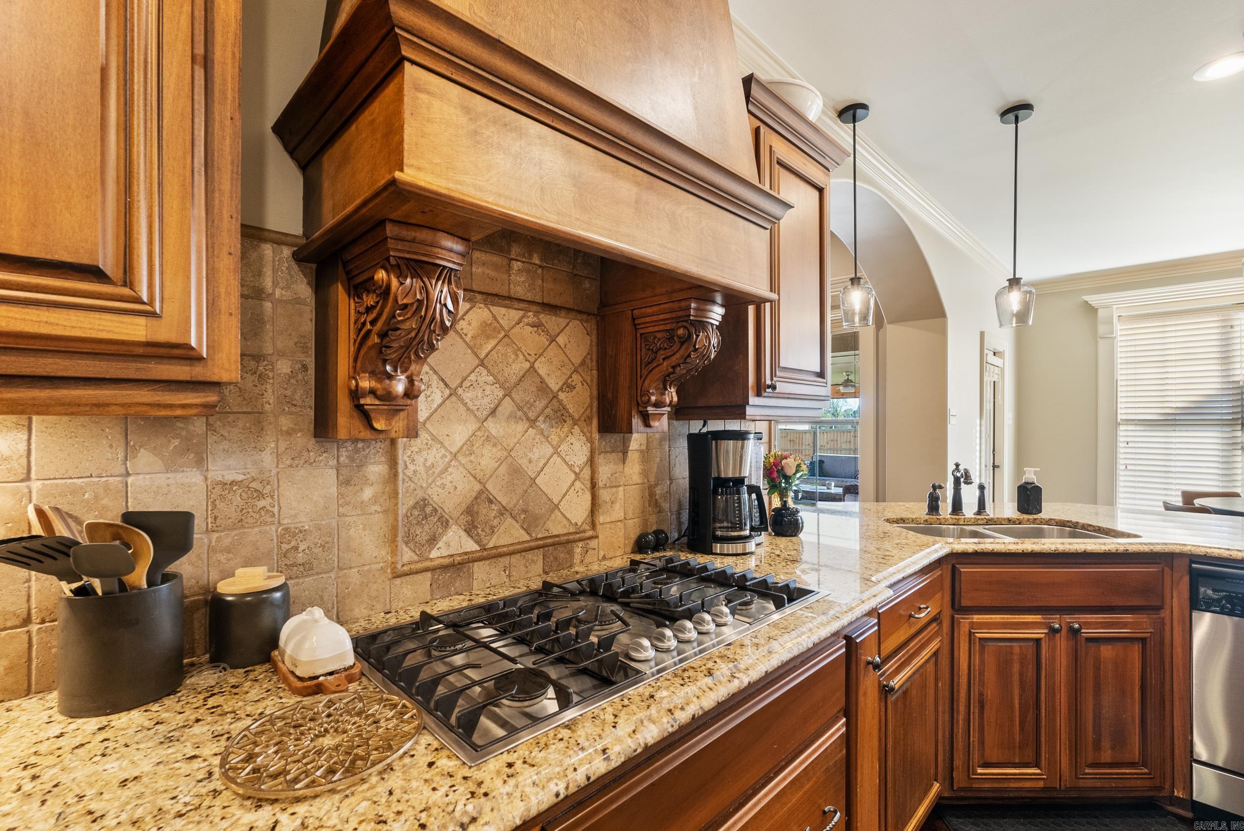 FIELDSTONE - Residential