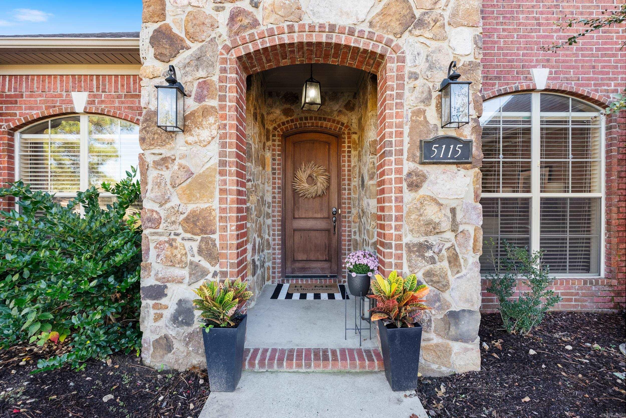 FIELDSTONE - Residential