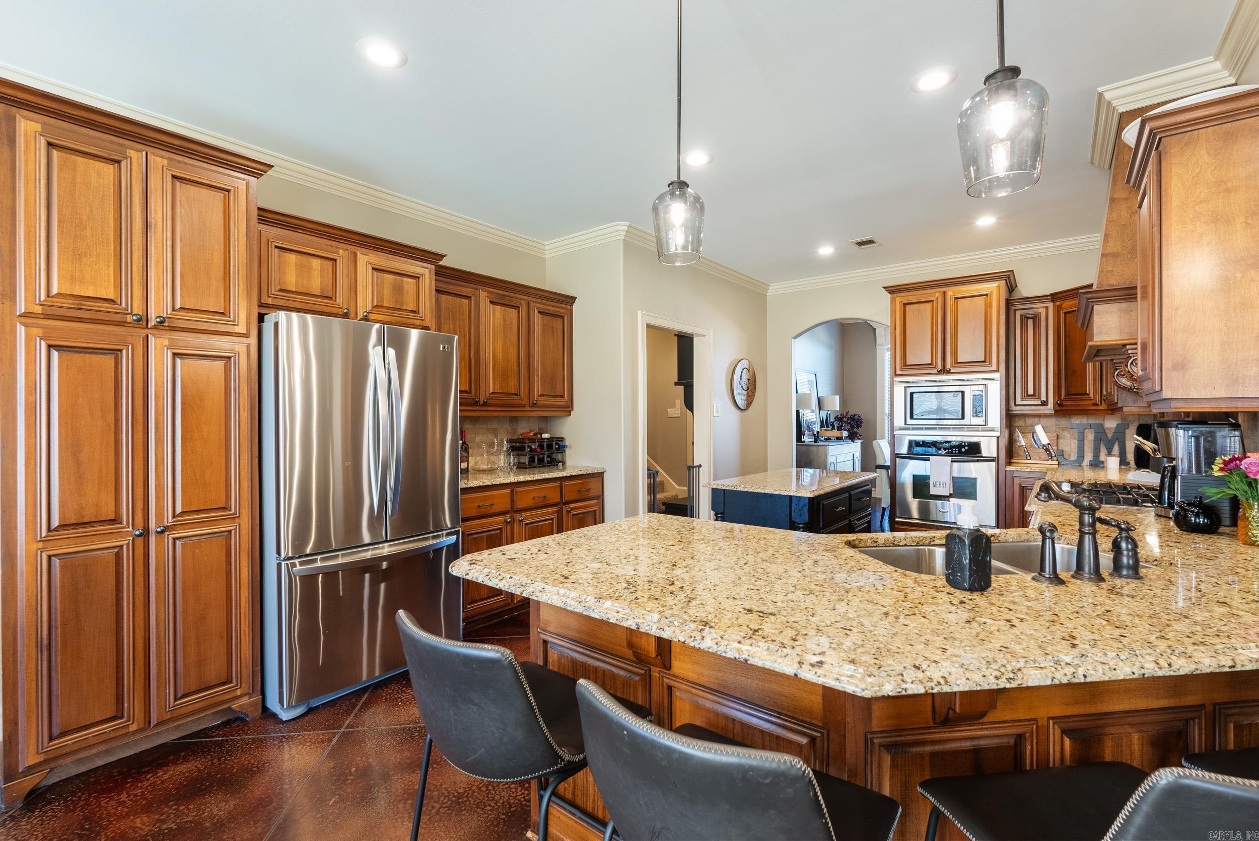 FIELDSTONE - Residential