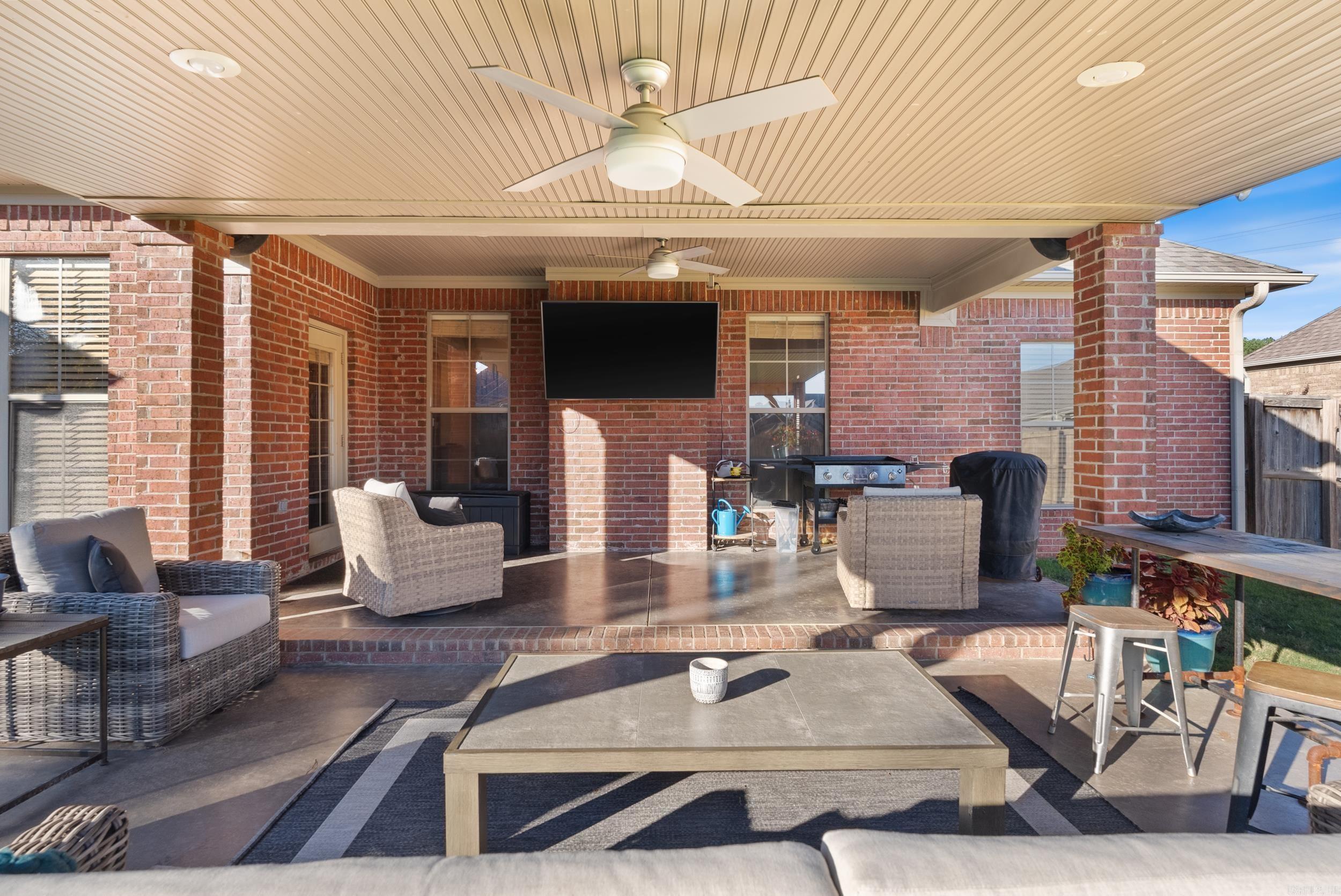 FIELDSTONE - Residential