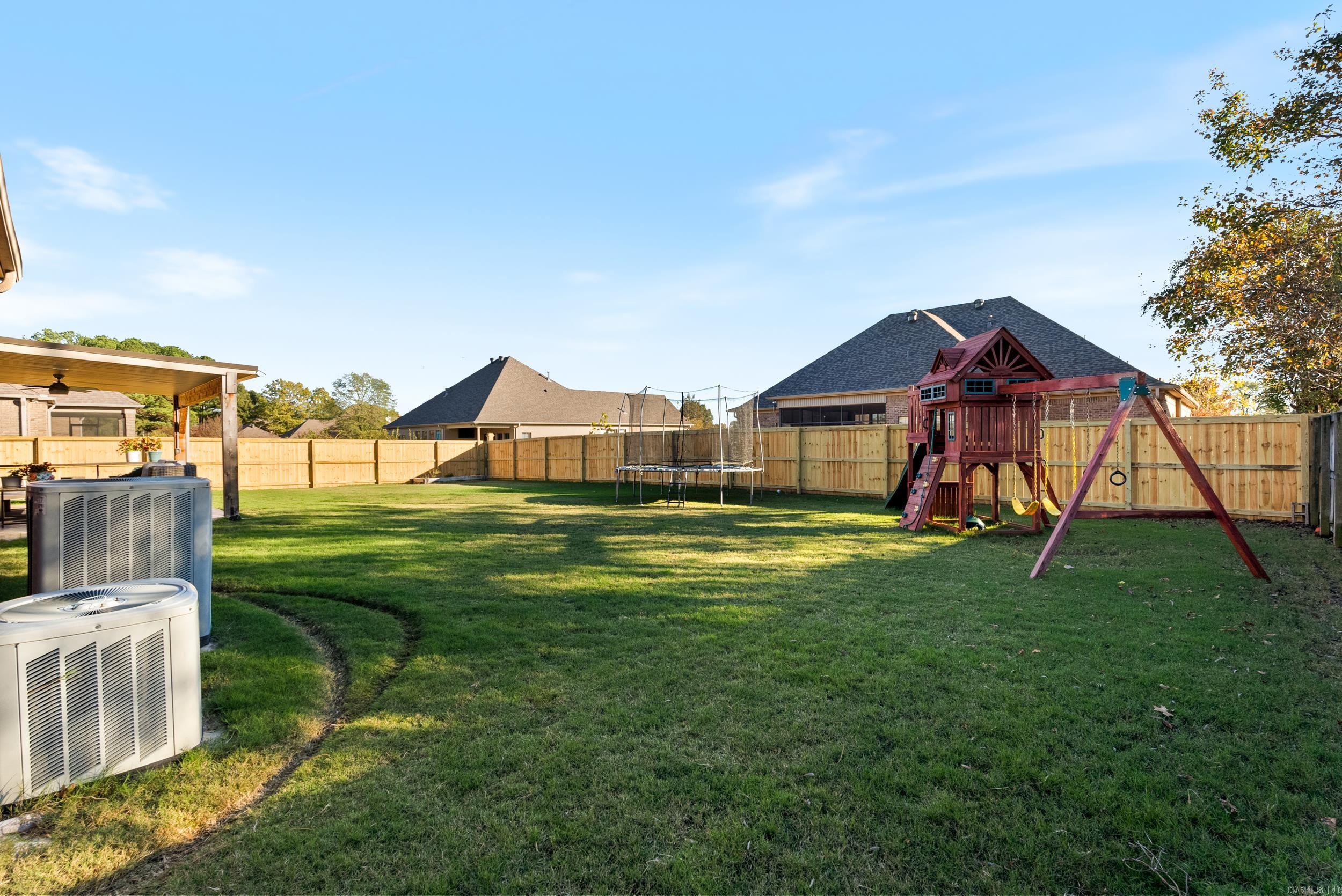 FIELDSTONE - Residential