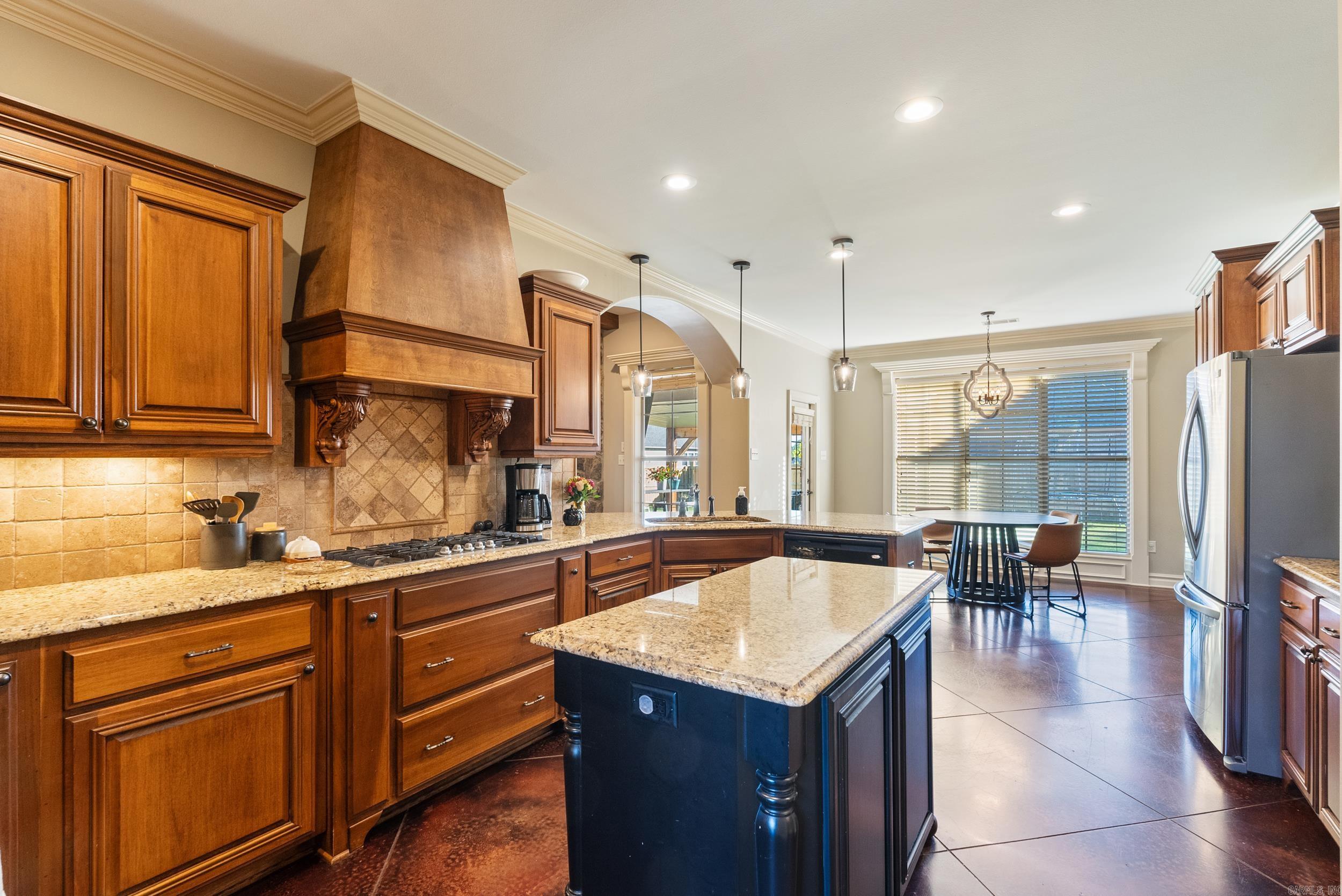 FIELDSTONE - Residential