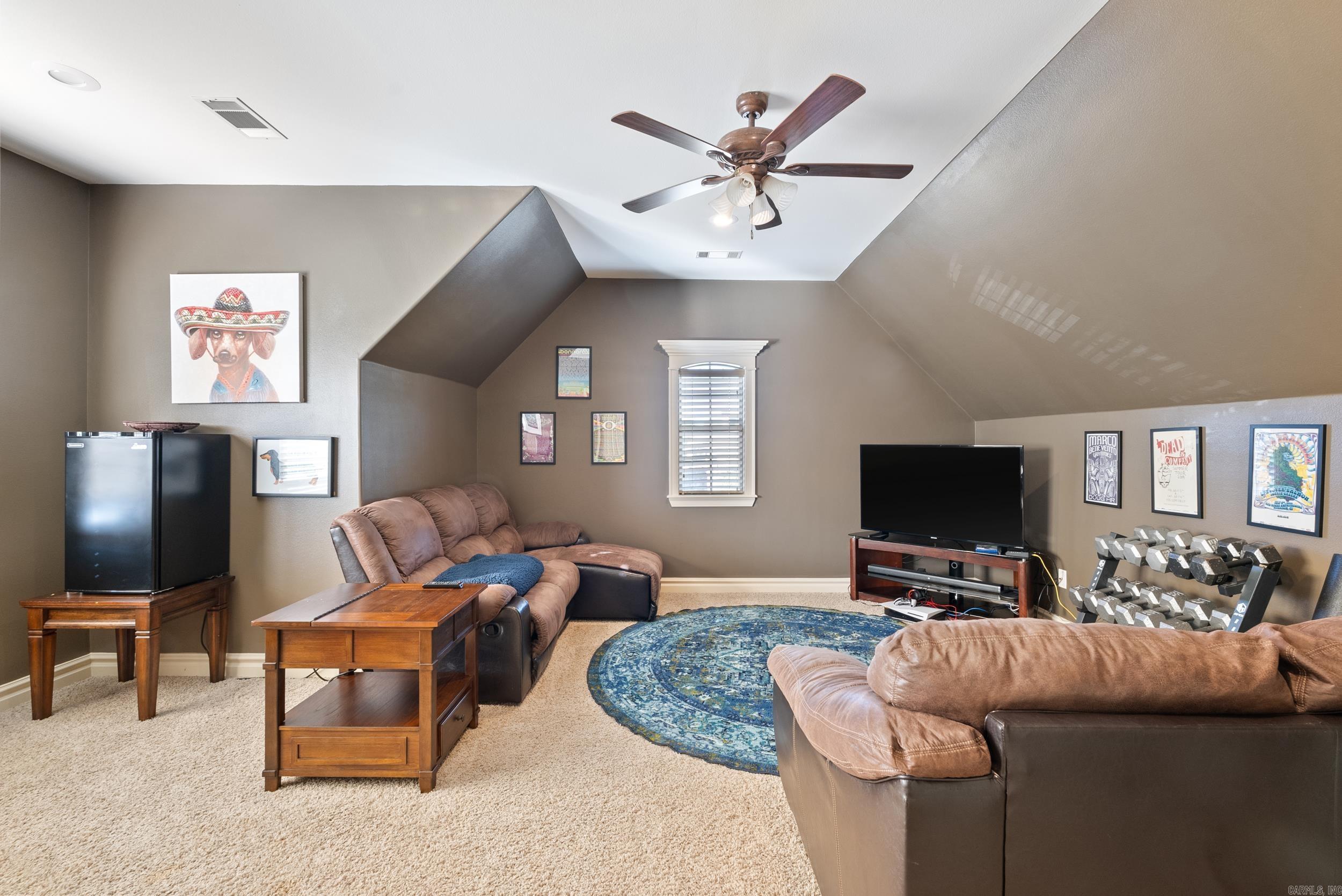 FIELDSTONE - Residential