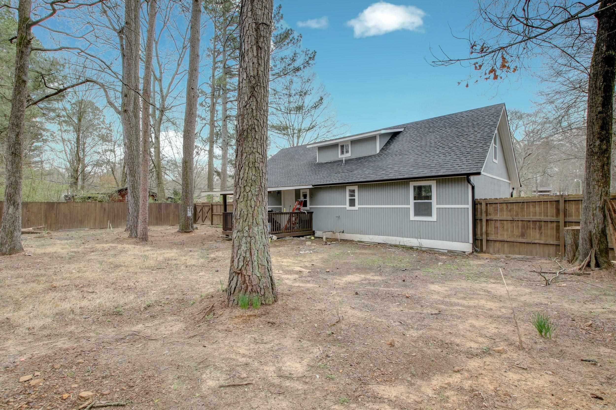 REGENCY HILLS - Residential