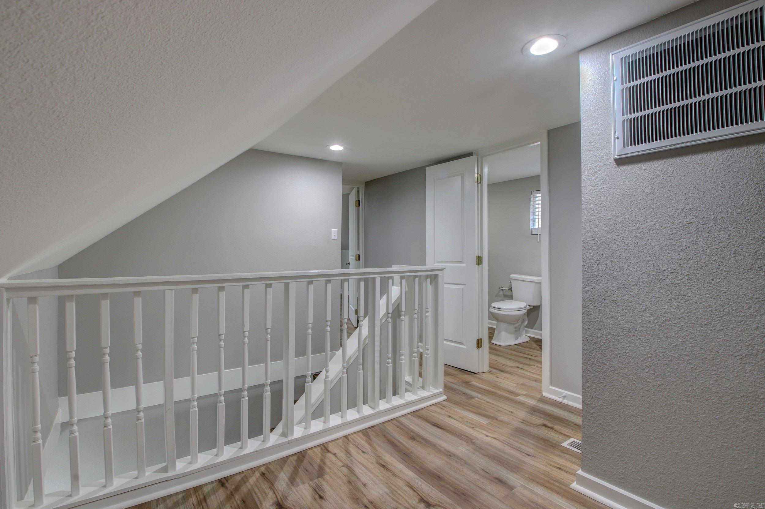 REGENCY HILLS - Residential