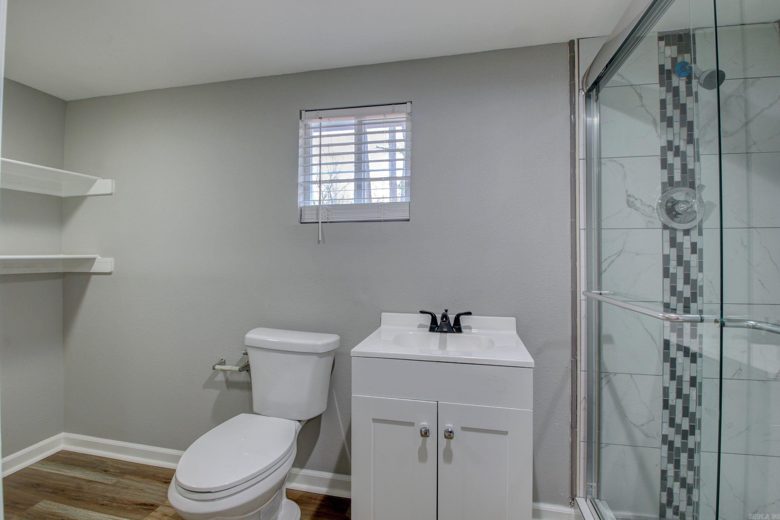 REGENCY HILLS - Residential