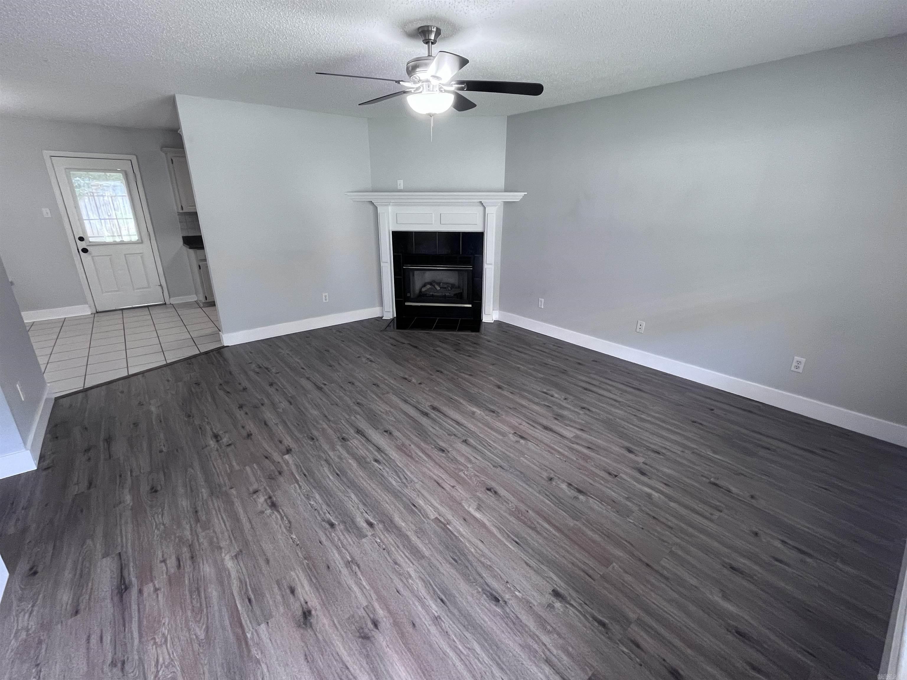 Shaded Oaks - Residential Lease