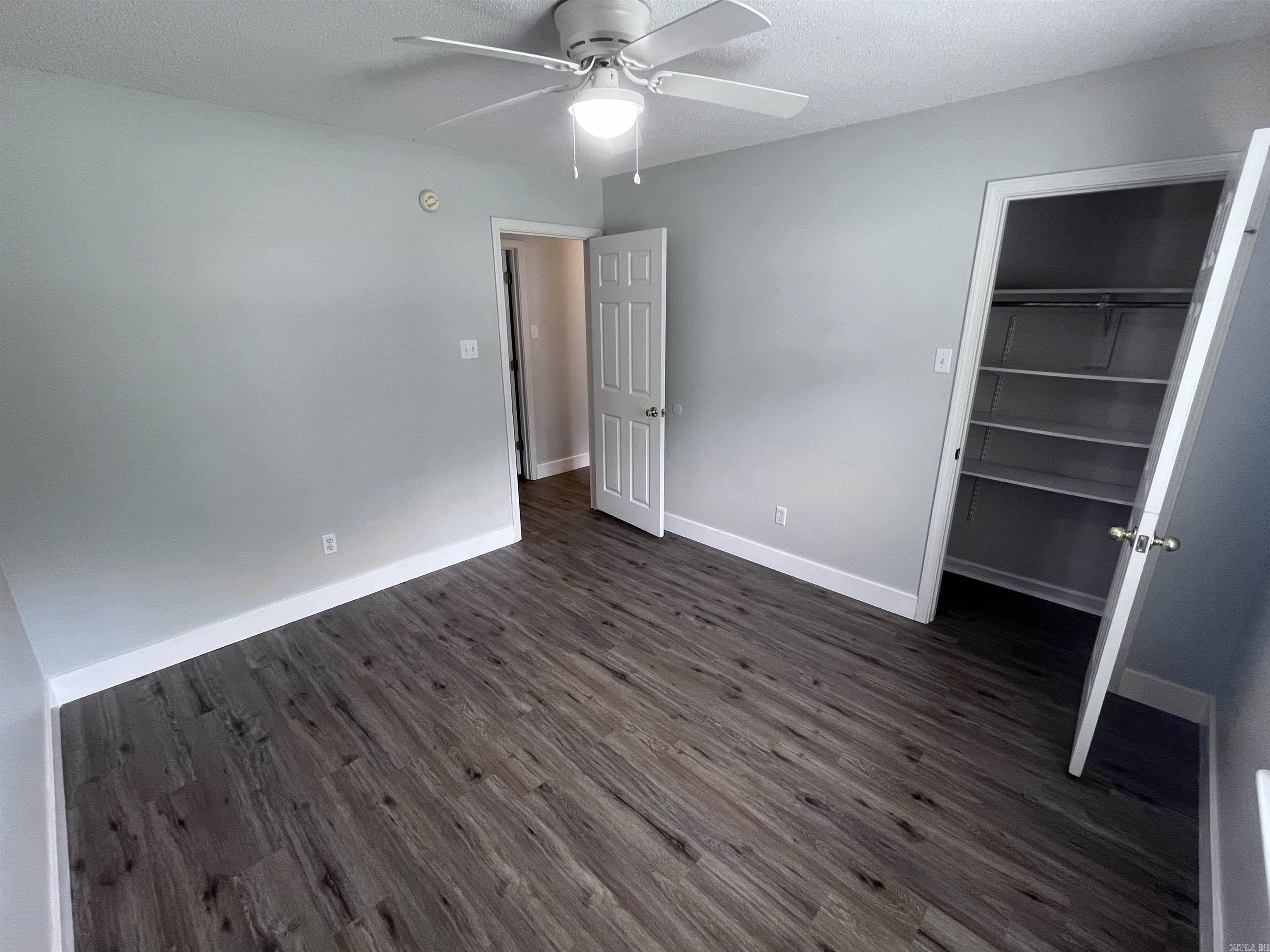 Shaded Oaks - Residential Lease