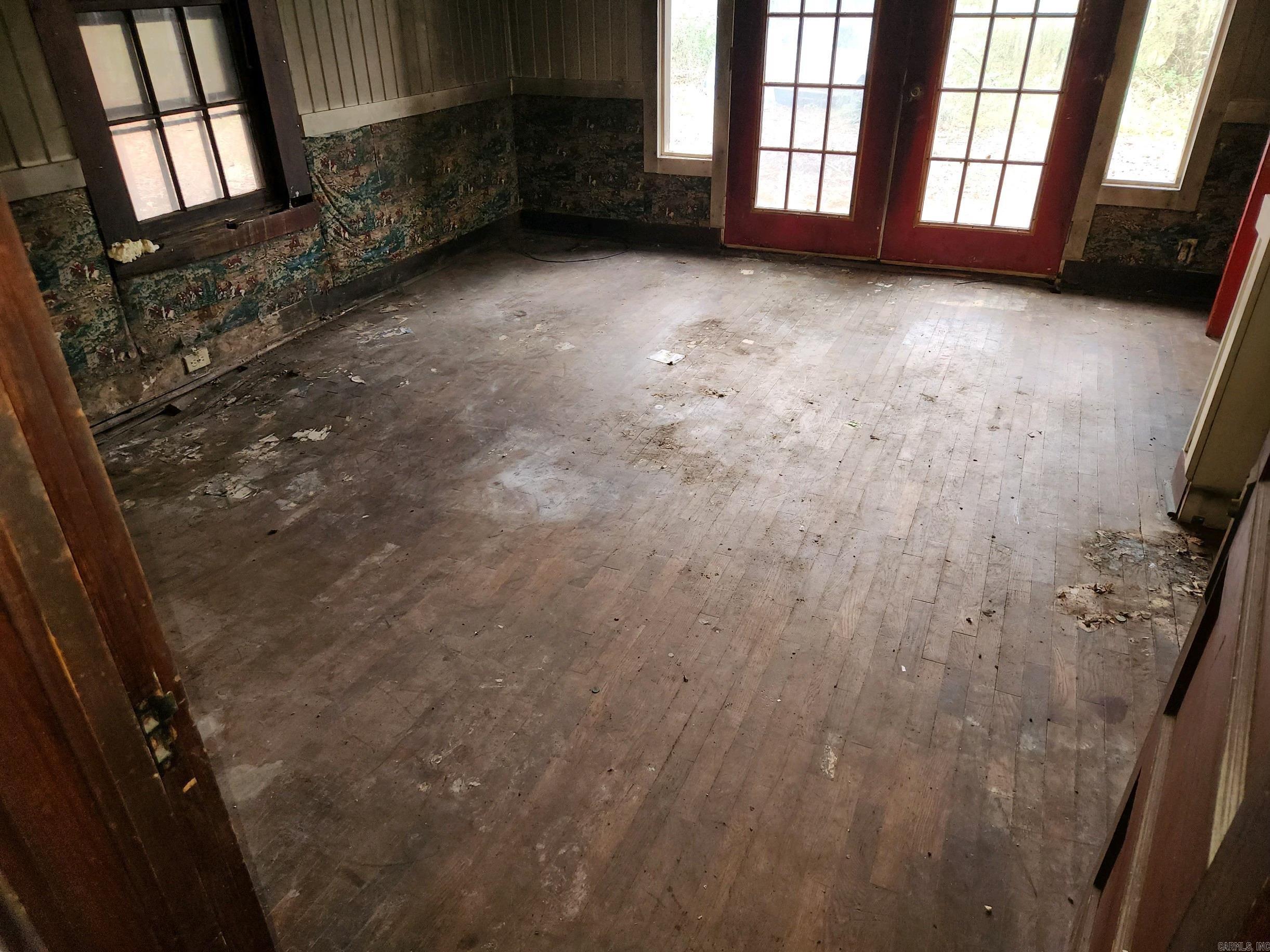 CLIFTONS ADDN - Residential