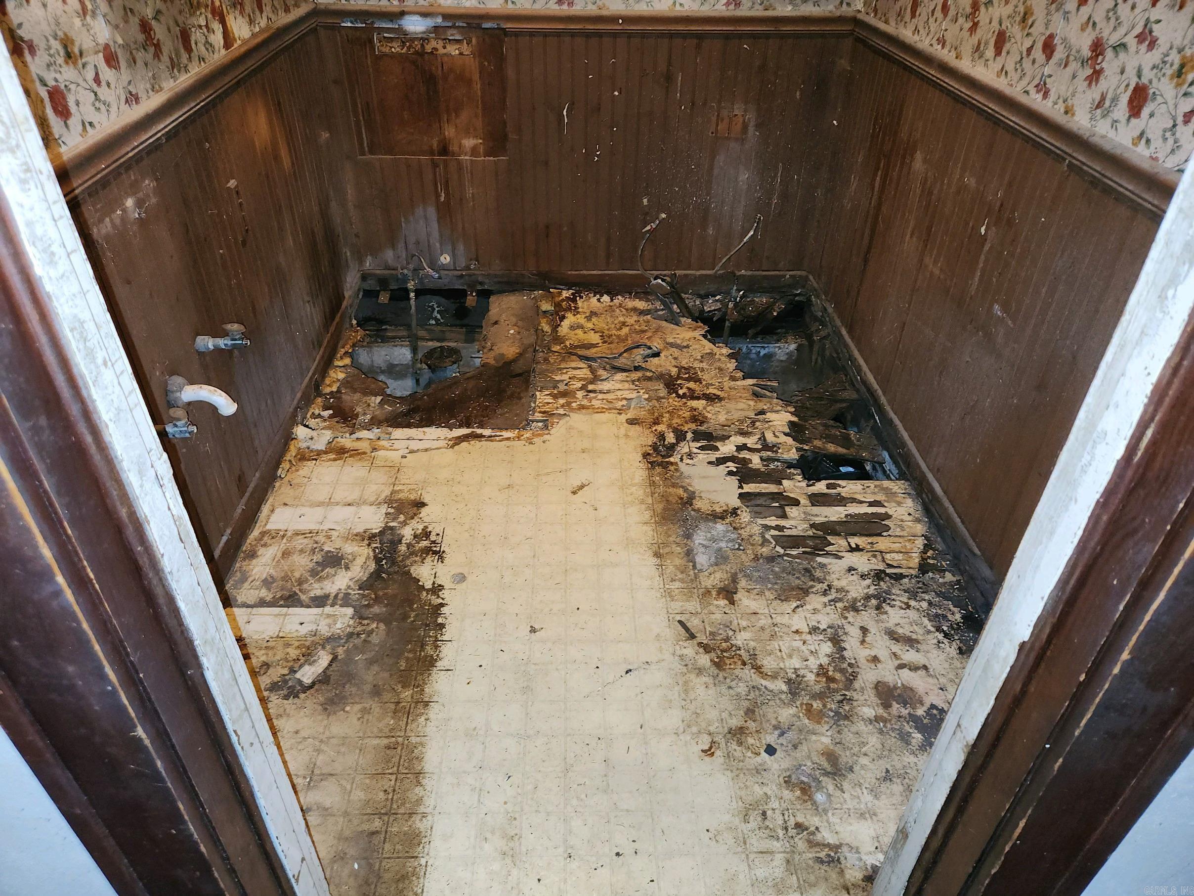 CLIFTONS ADDN - Residential