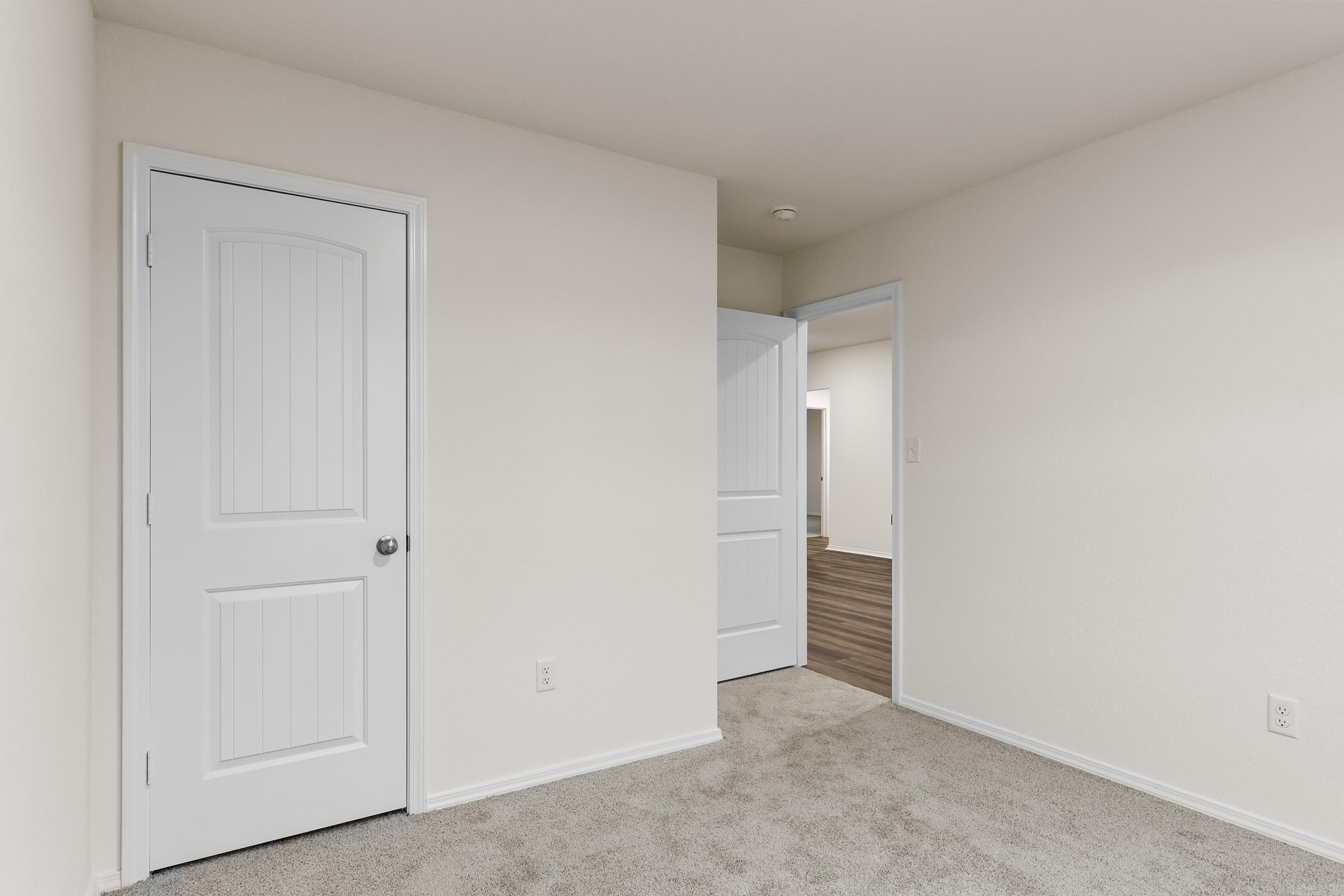 HILL FARM - Residential