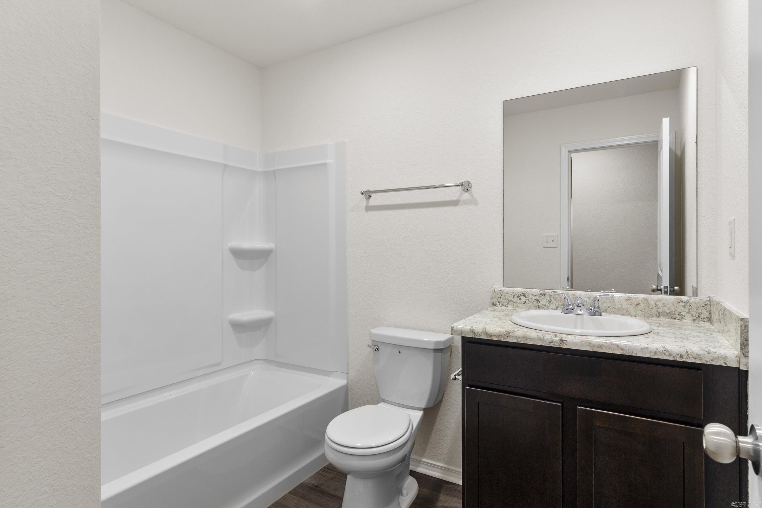 HILL FARM - Residential