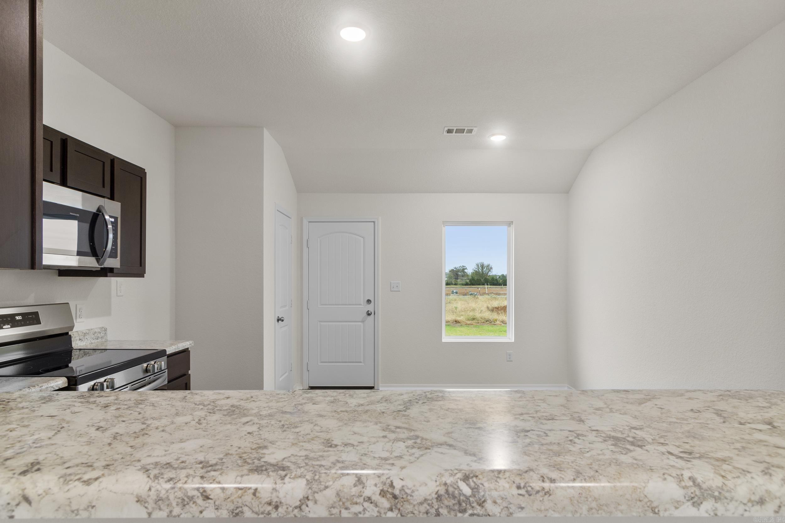 HILL FARM - Residential