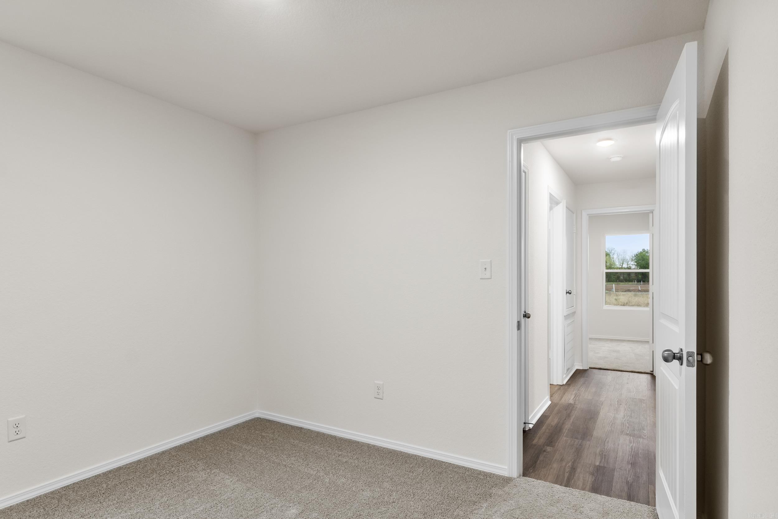 HILL FARM - Residential