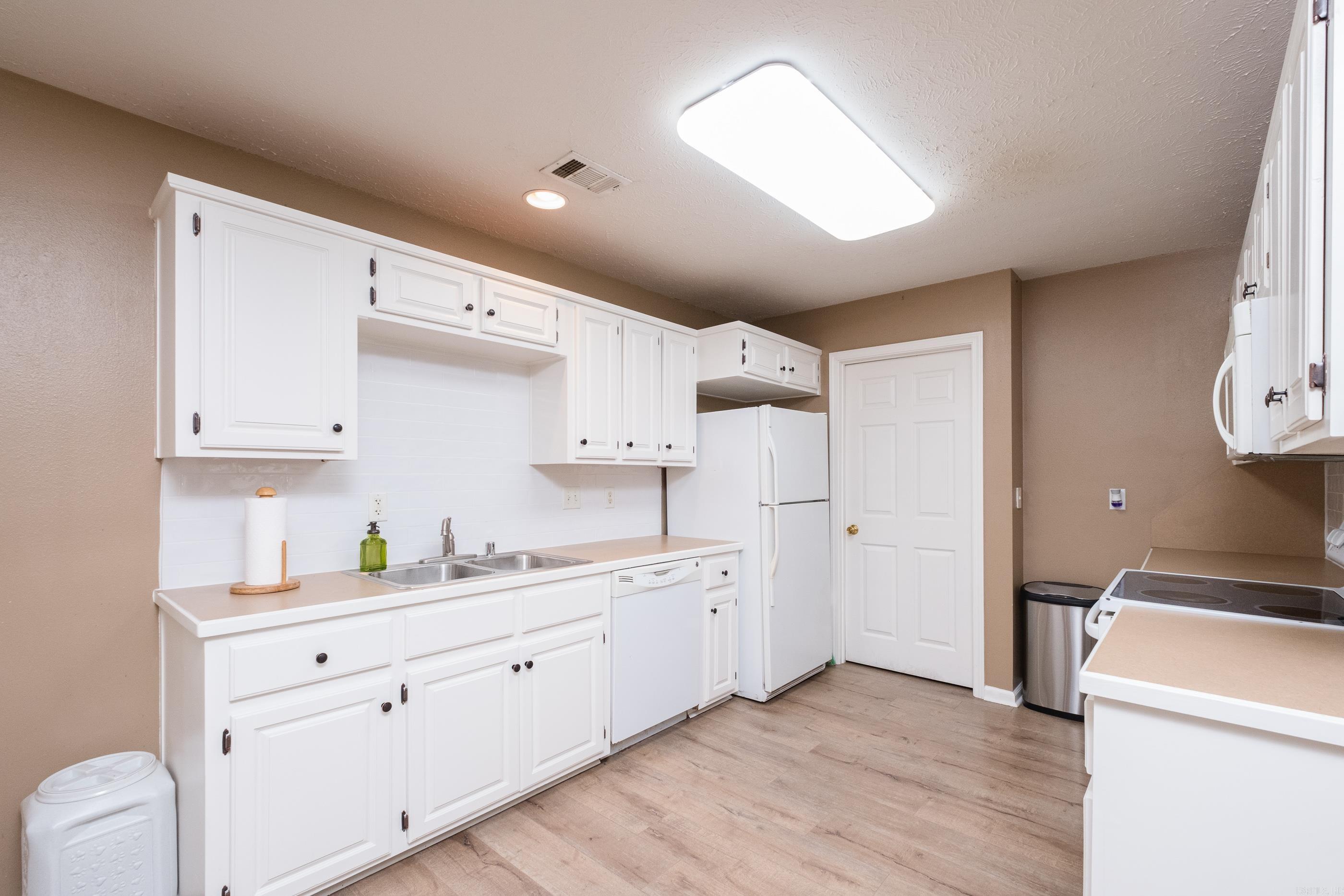 SILICA VALLEY - Residential