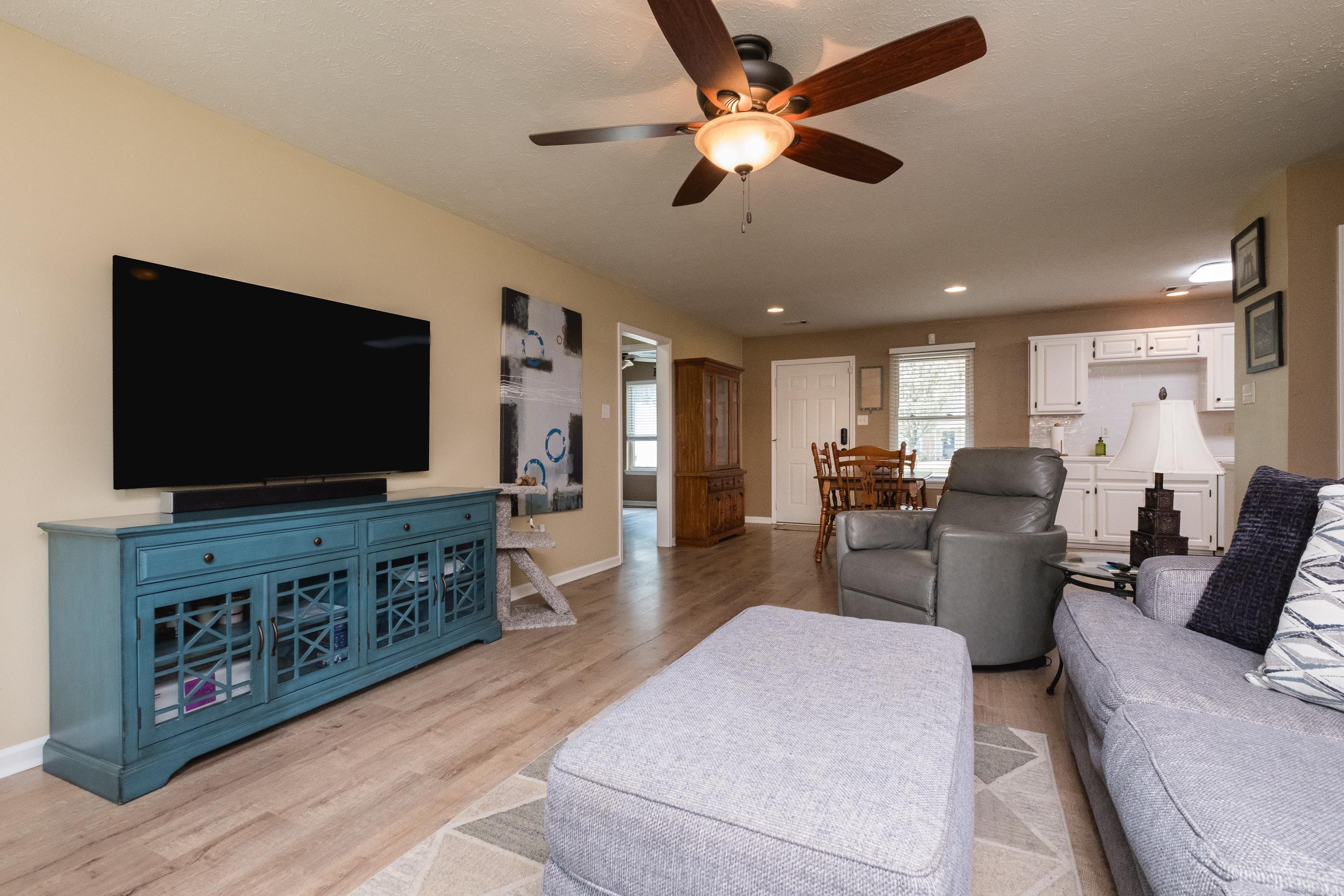 SILICA VALLEY - Residential