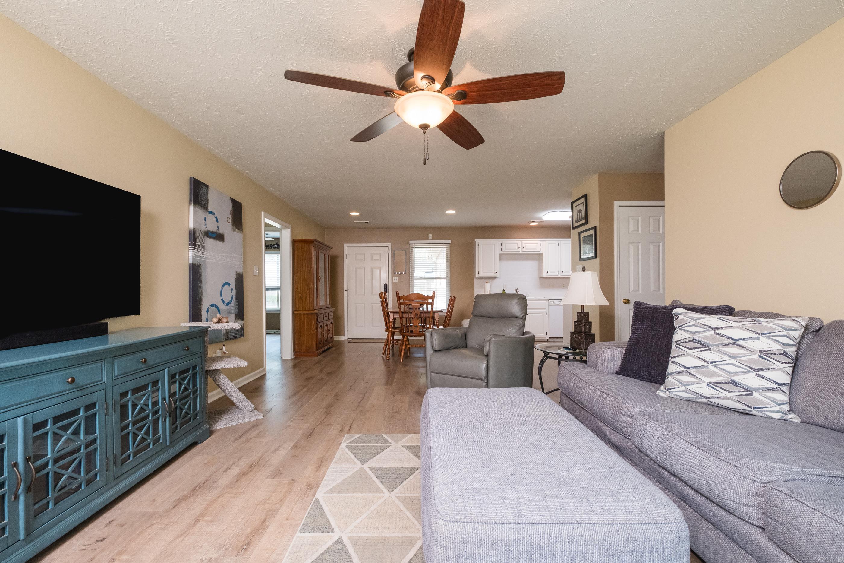 SILICA VALLEY - Residential