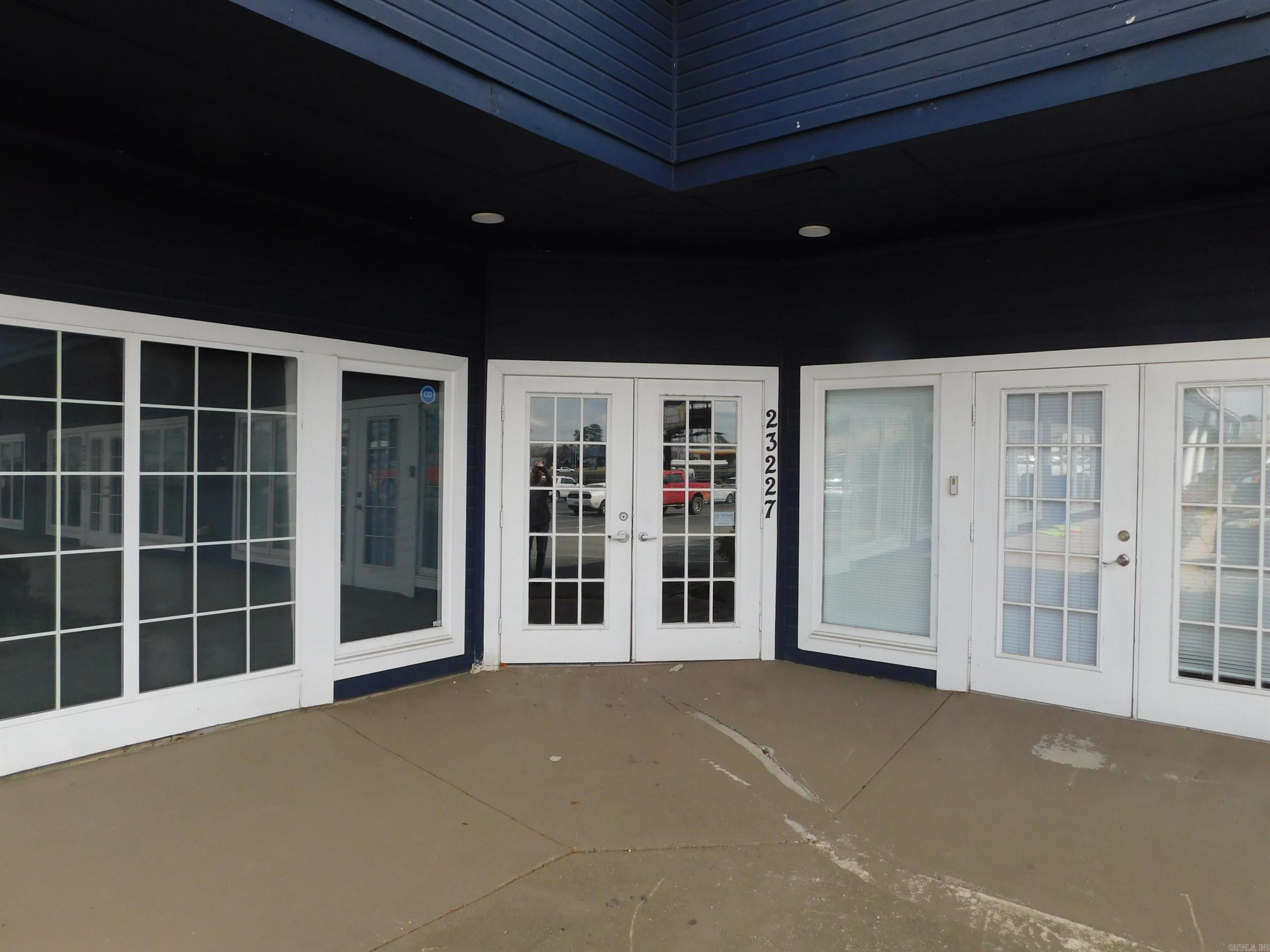 Pikewood I - Residential Lease