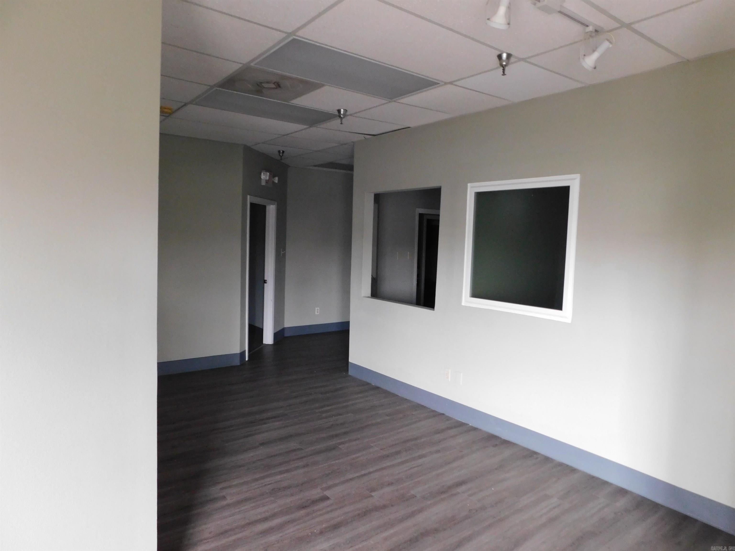 Pikewood I - Residential Lease