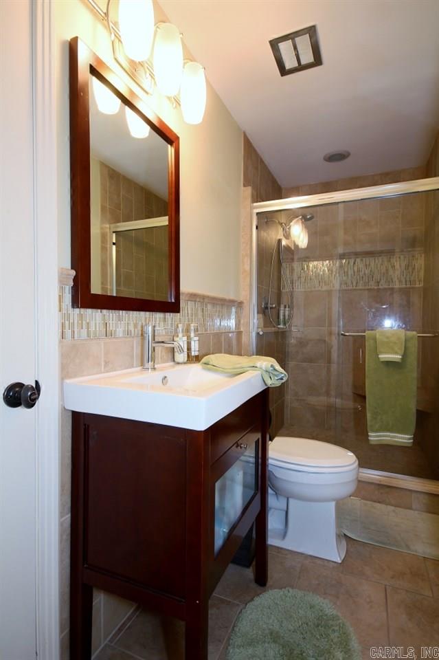 RIVER RIDGE MANOR - Residential