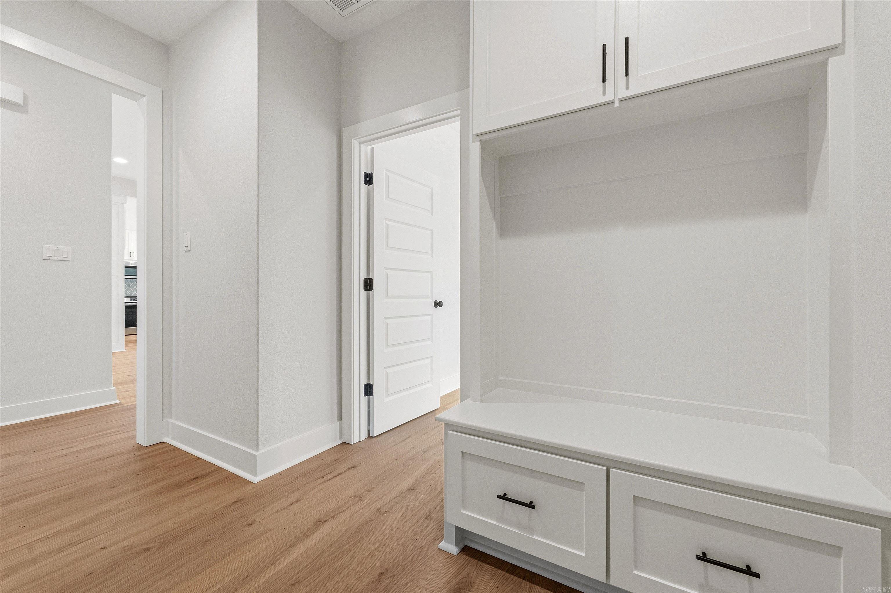 FOXWOOD GARDENS - Residential