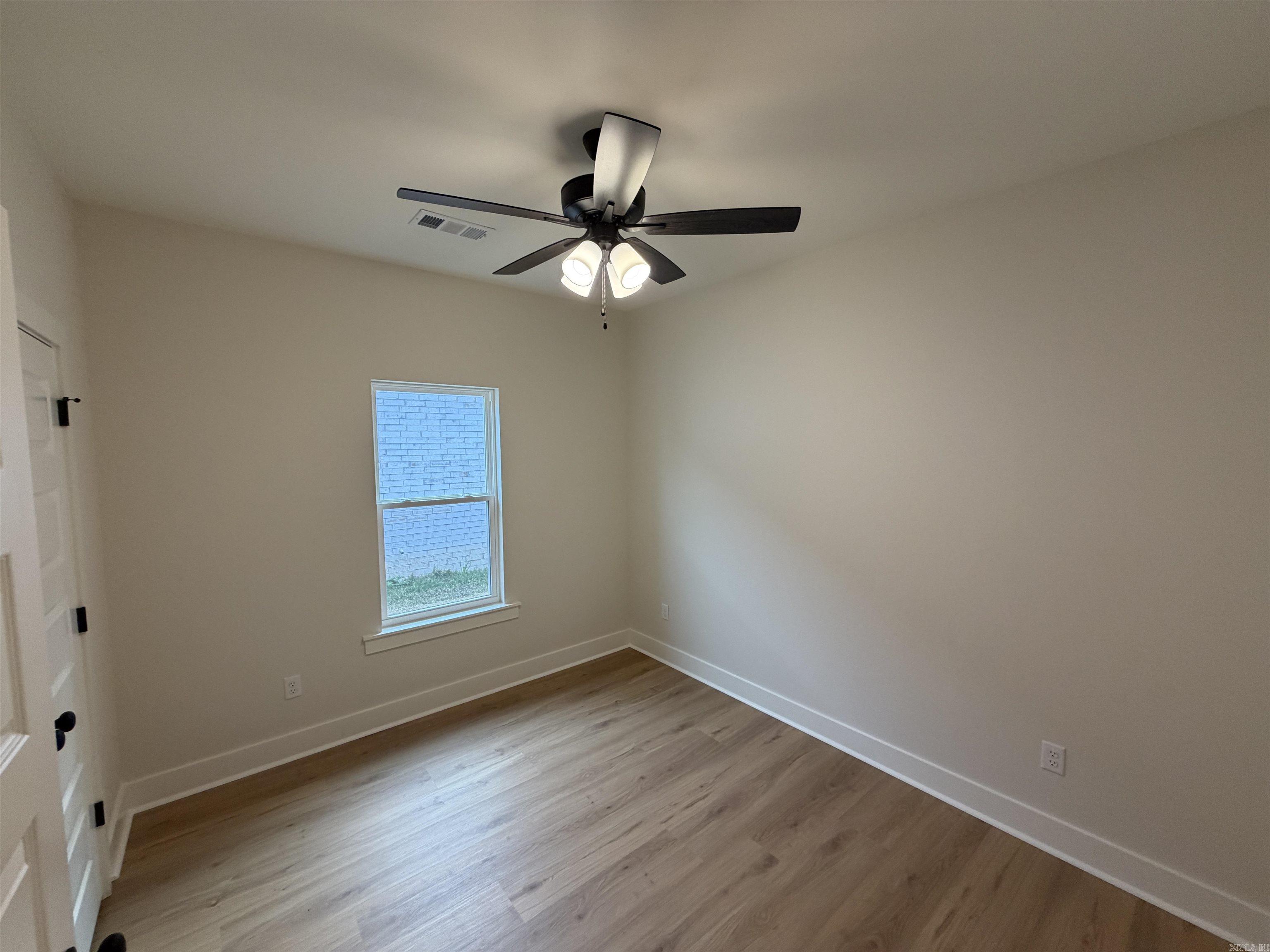 FOXWOOD GARDENS - Residential