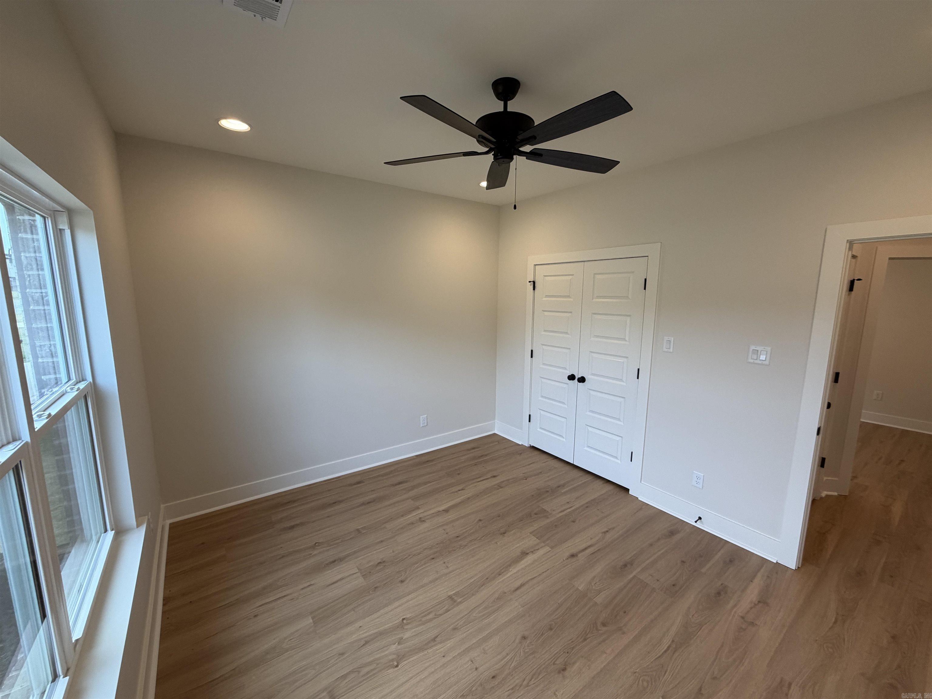 FOXWOOD GARDENS - Residential