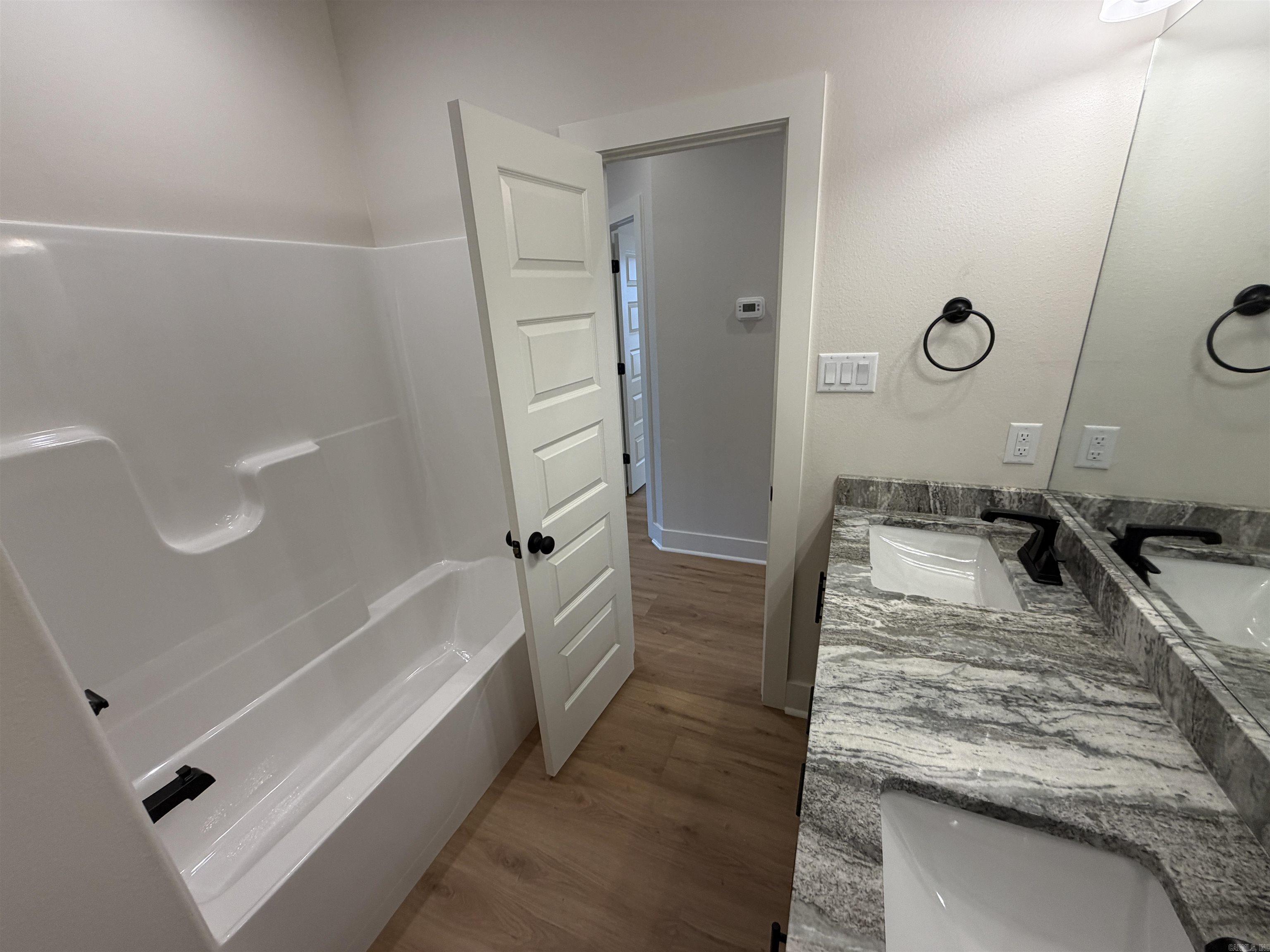 FOXWOOD GARDENS - Residential