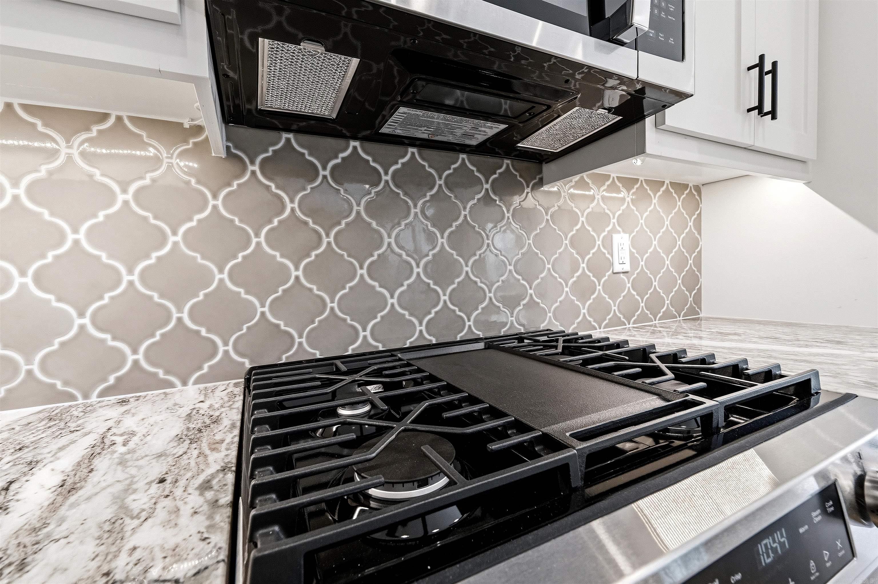 FOXWOOD GARDENS - Residential