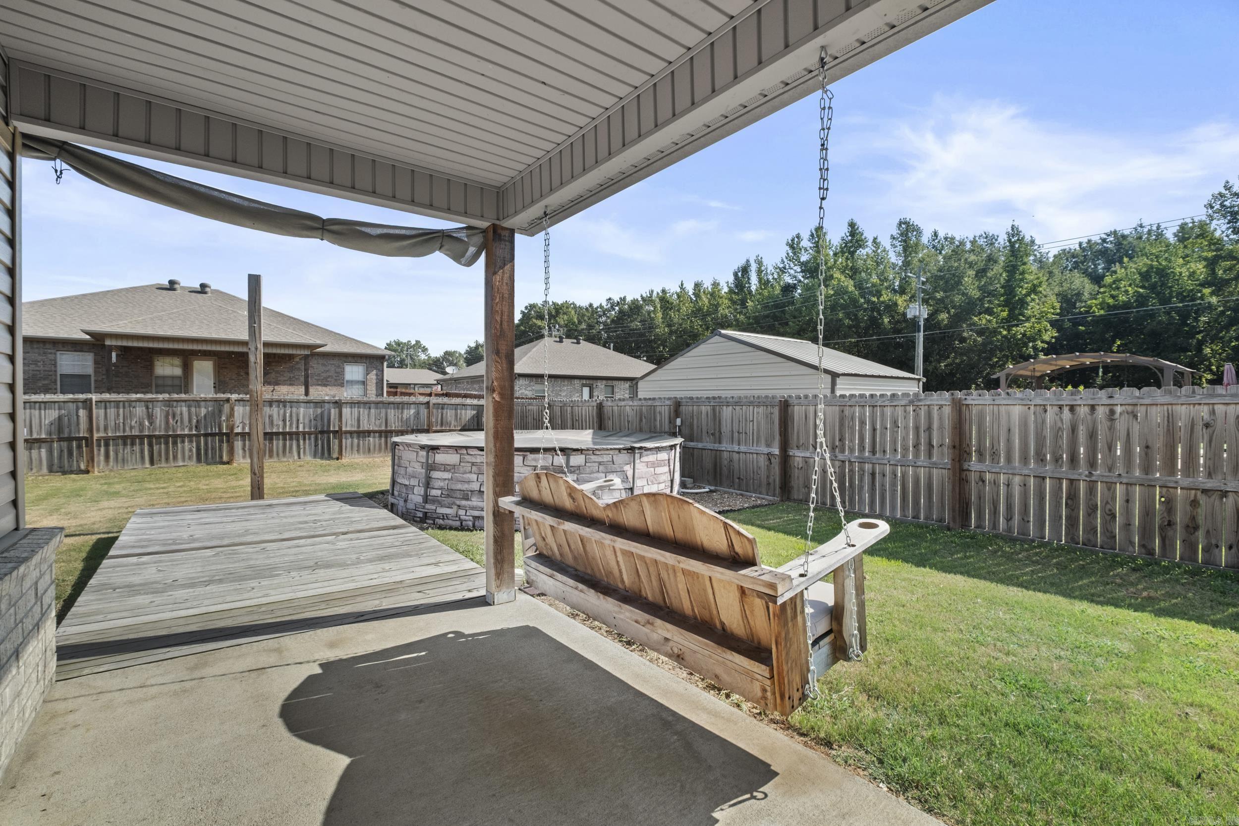 OAKLAND GROVE ESTATES - Residential